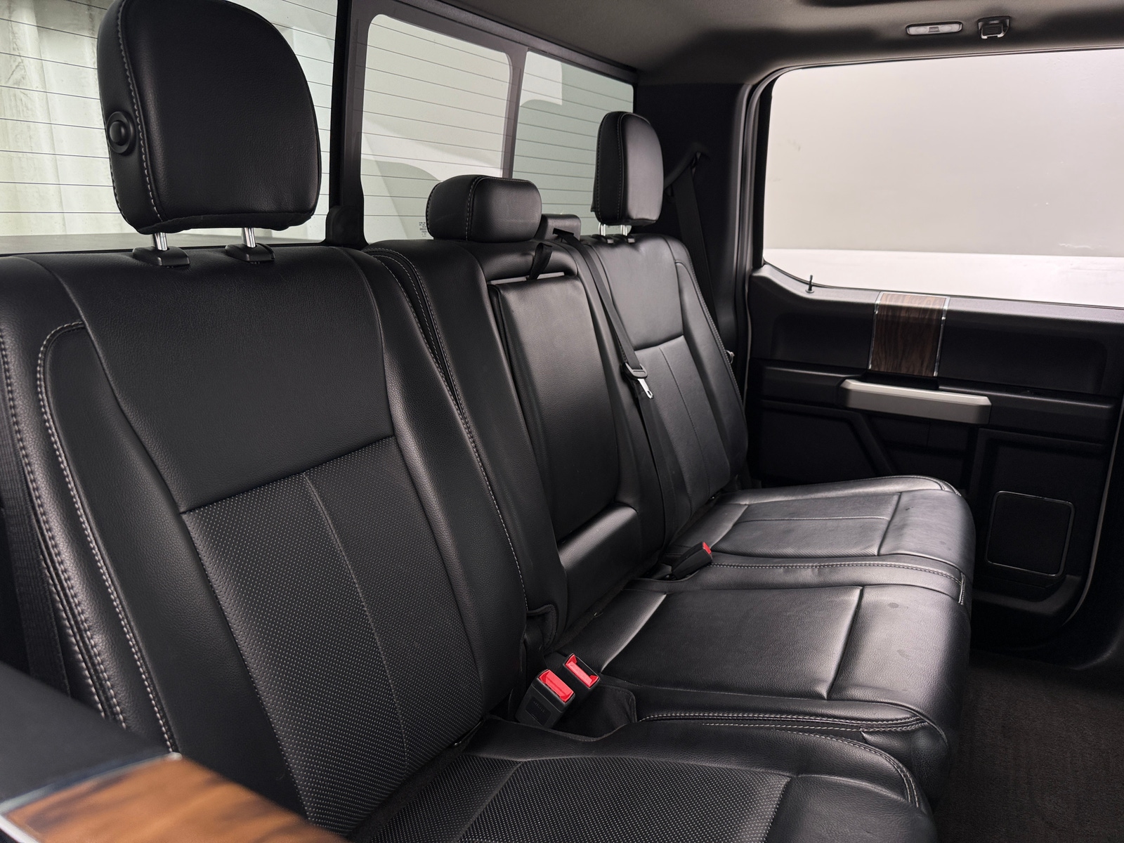 Thumbnail: 2019 Ford Econoline - 5