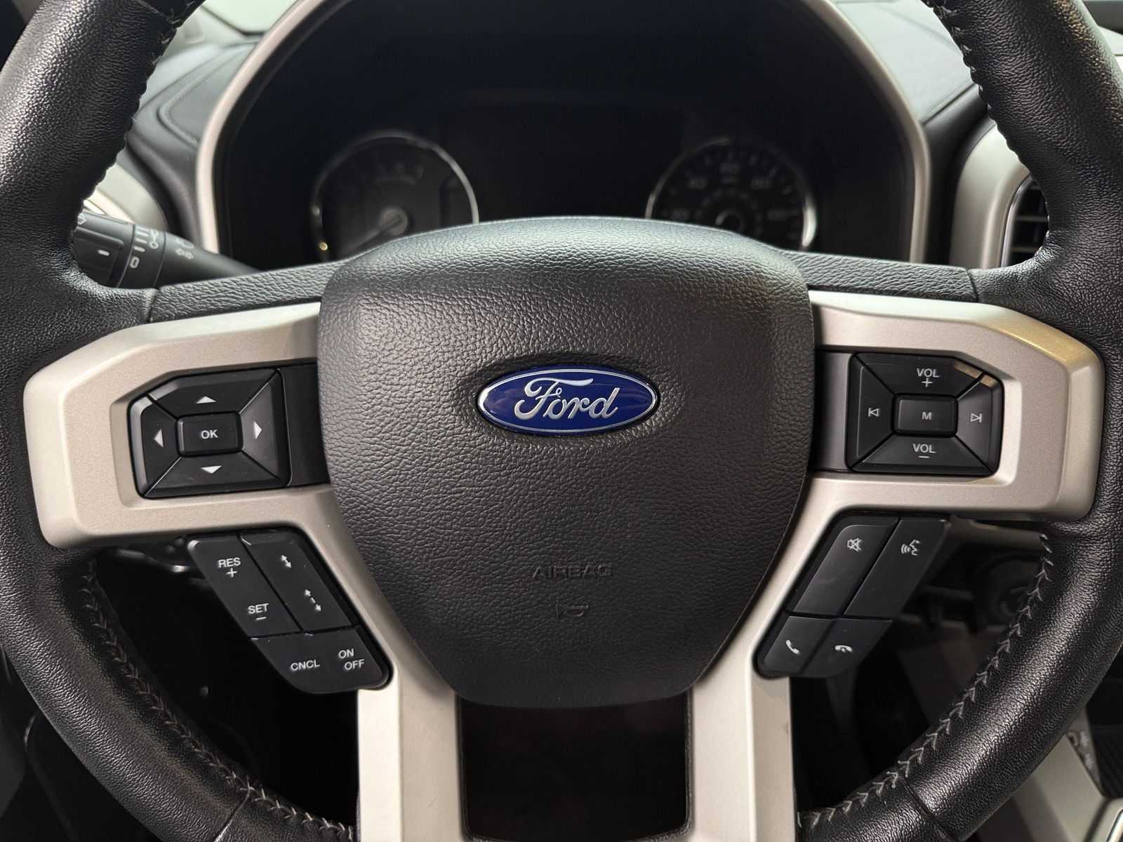 Thumbnail: 2019 Ford Econoline - 4