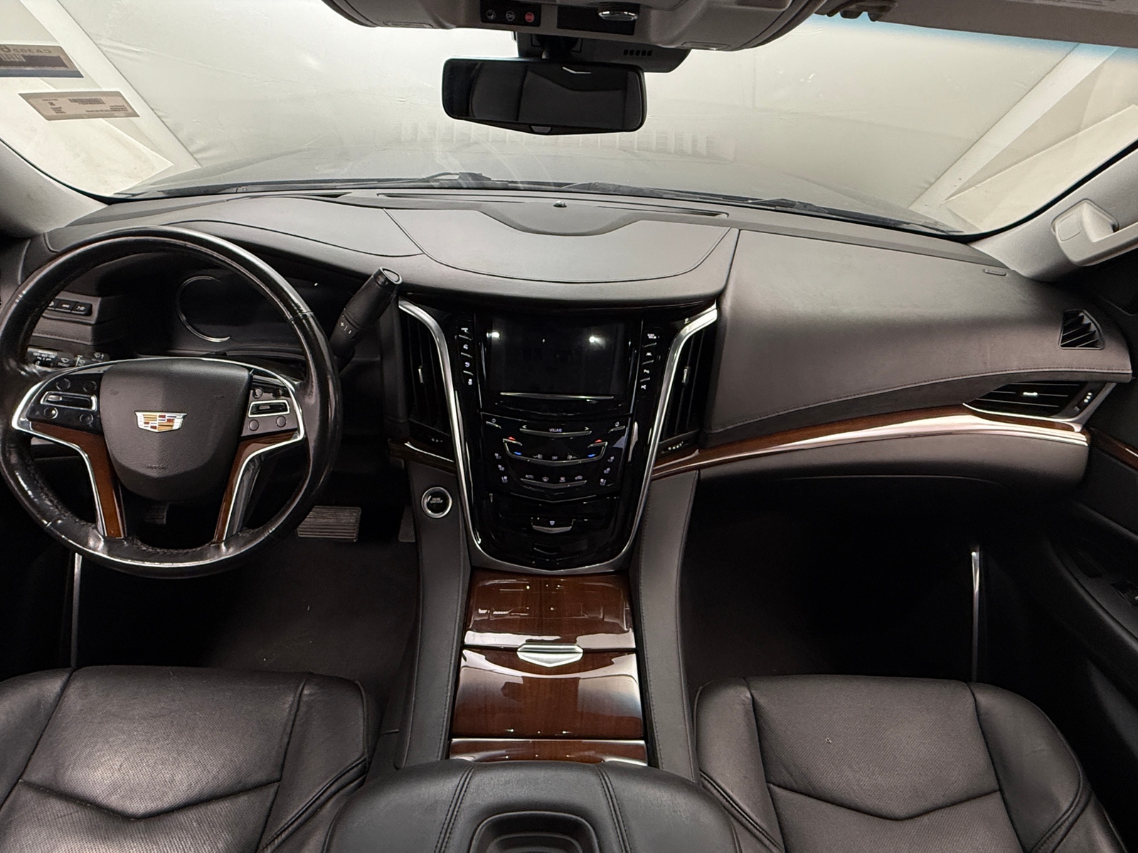 Thumbnail: 2020 Cadillac Escalade - 2