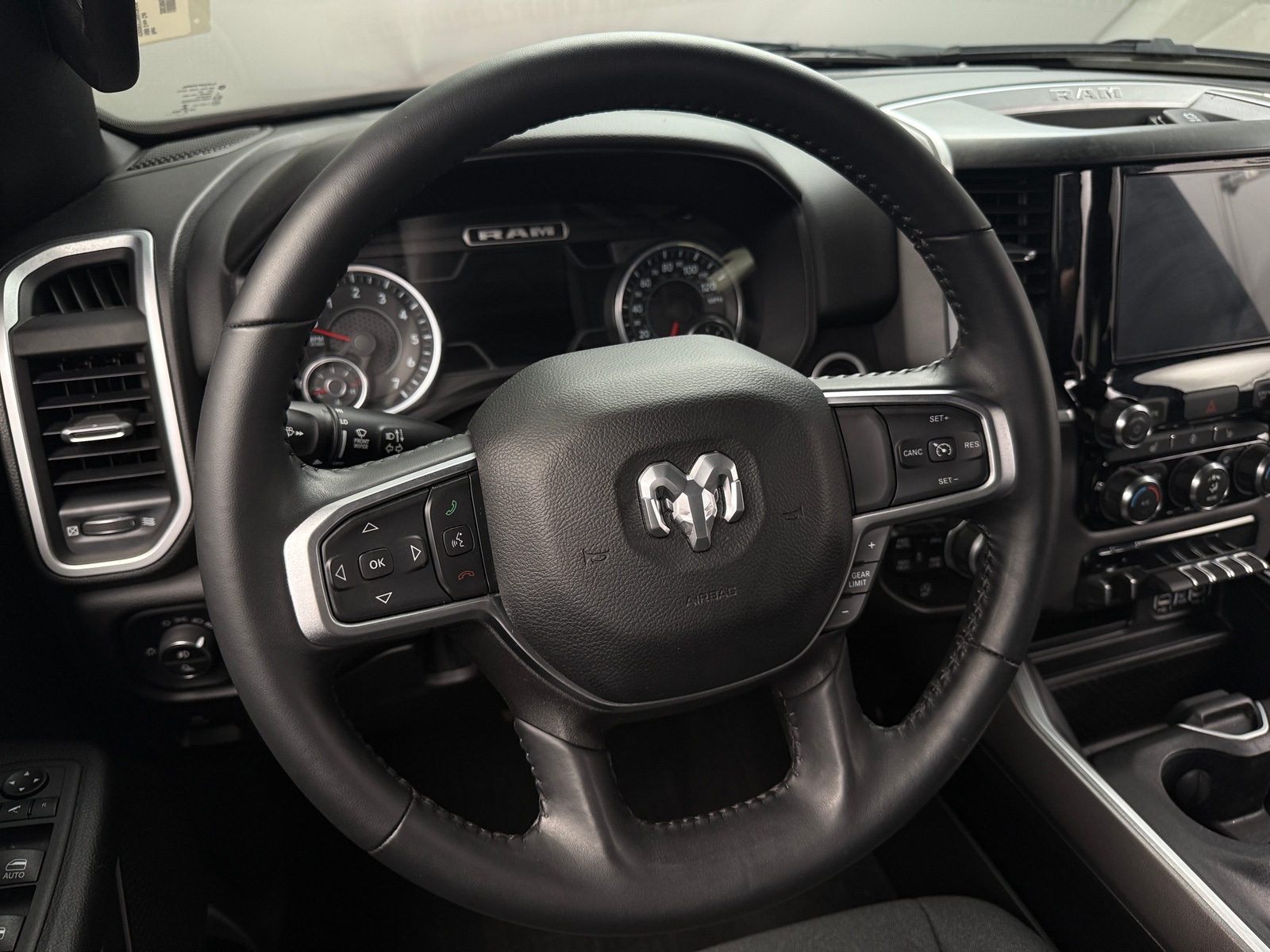 Thumbnail: 2022 RAM 1500 - 5
