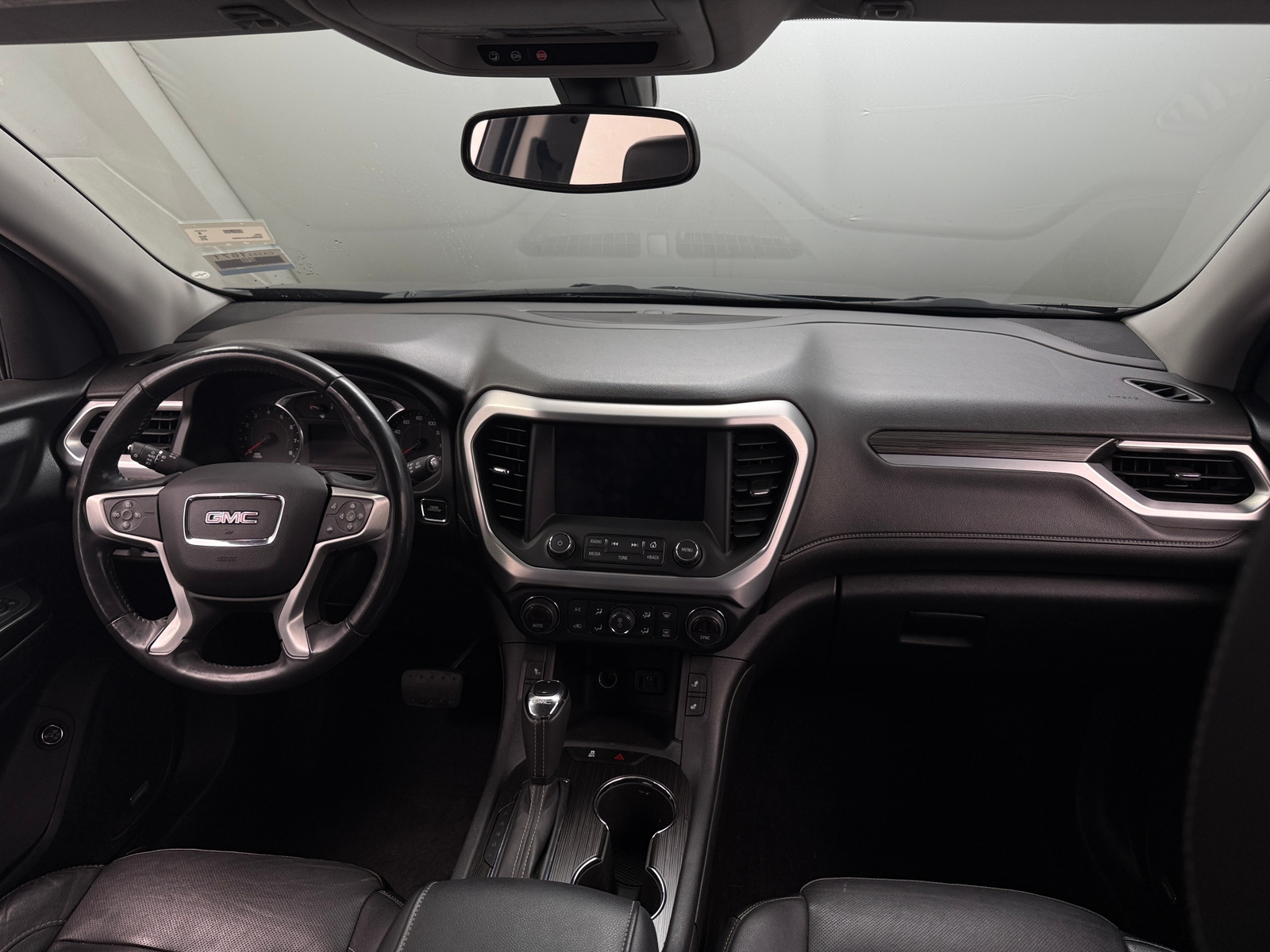 Thumbnail: 2018 GMC Acadia - 2