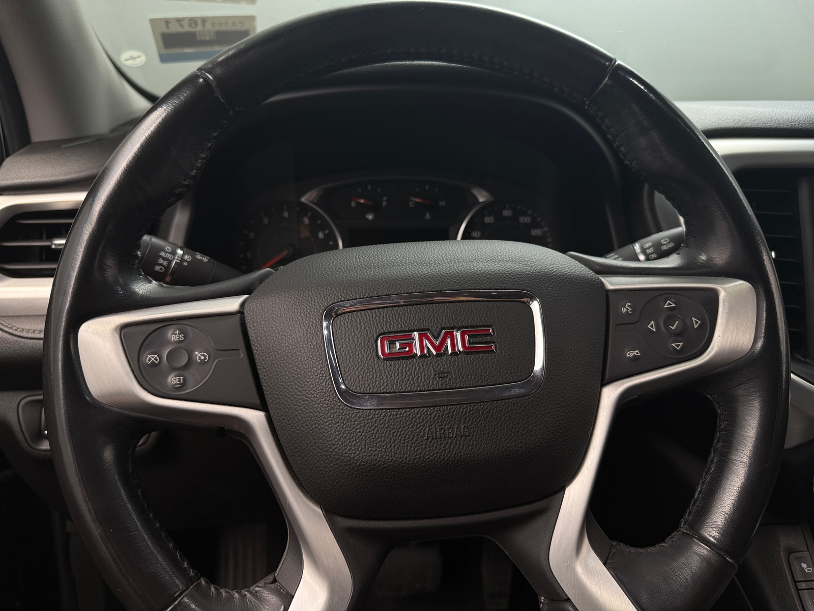 Thumbnail: 2018 GMC Acadia - 4