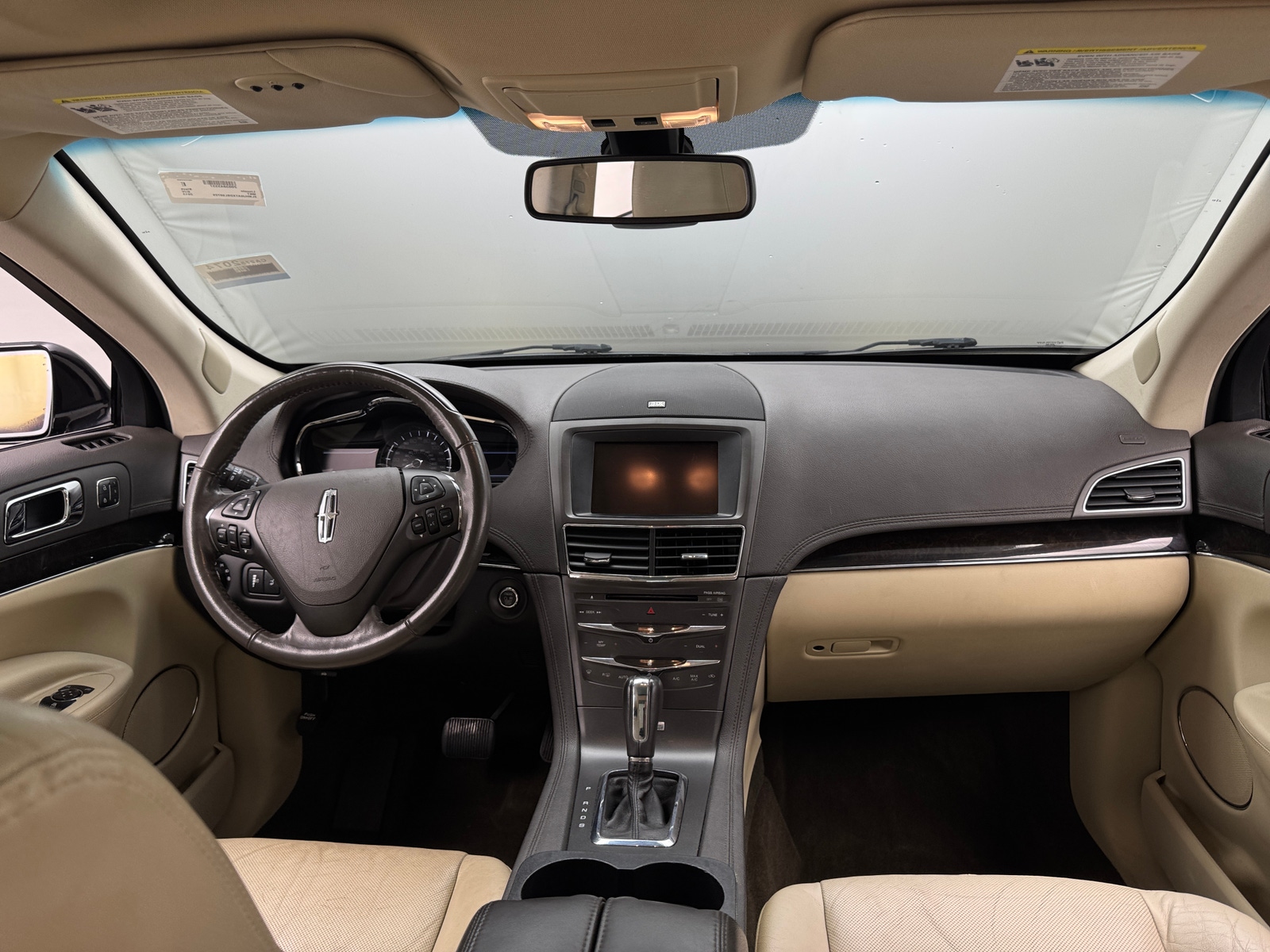 Thumbnail: 2013 Lincoln MKT - 2