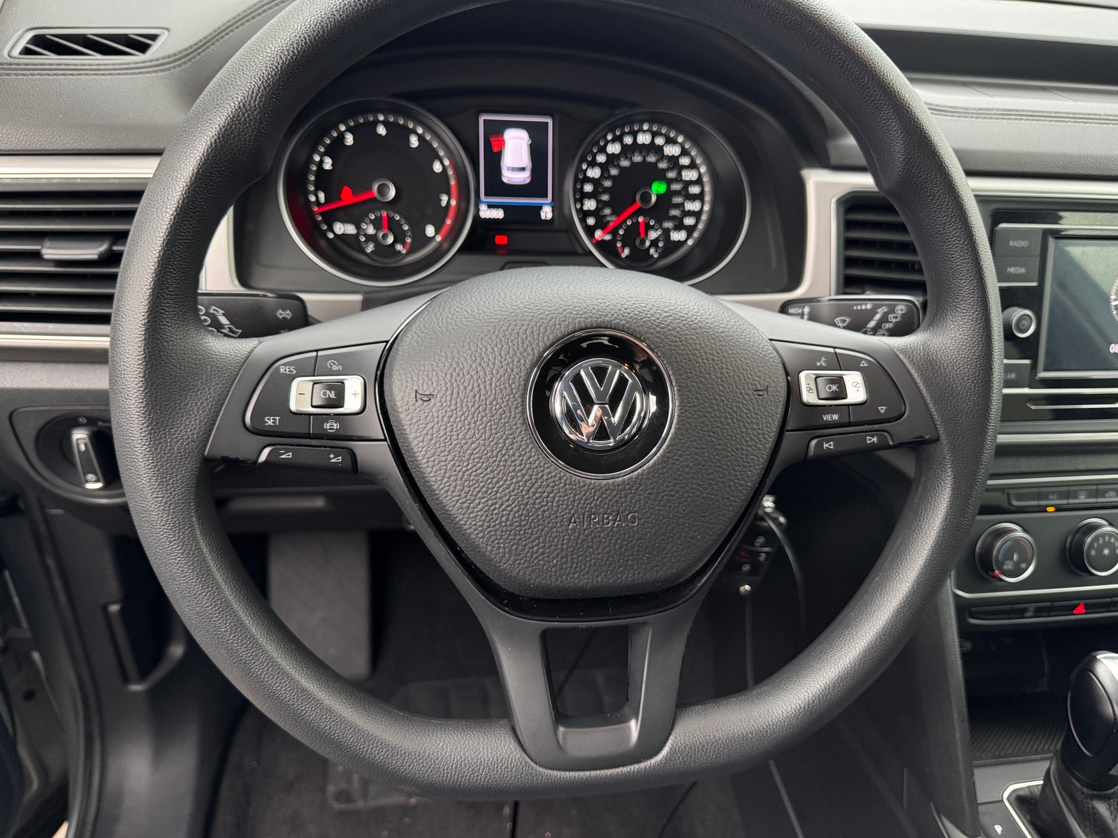 Thumbnail: 2019 Volkswagen Atlas - 5