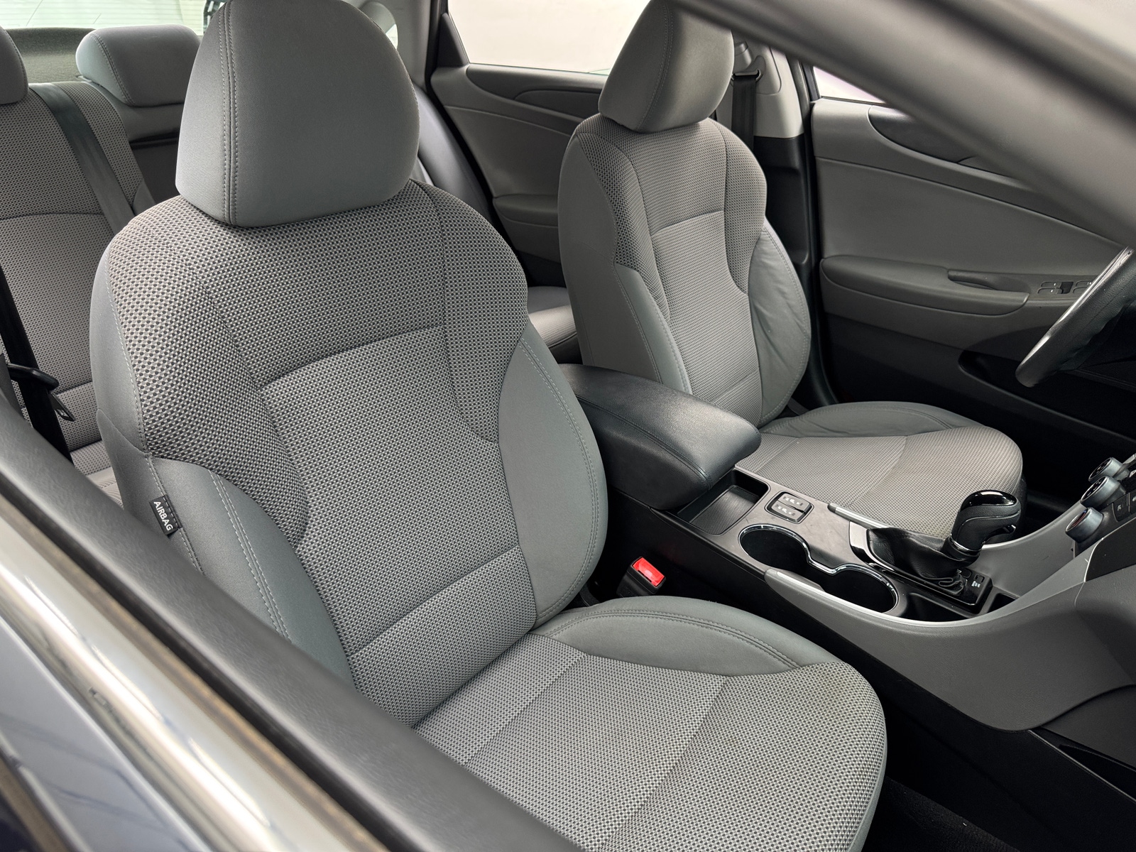 Thumbnail: 2014 Hyundai Sonata - 2