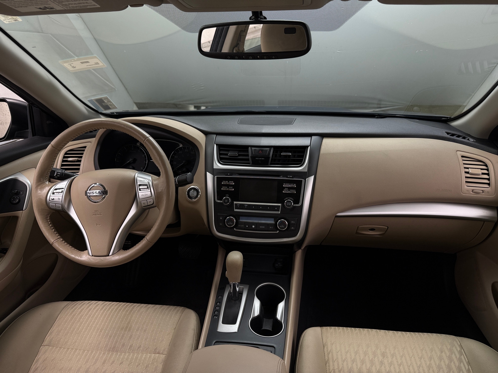 Thumbnail: 2017 Nissan Altima - 3