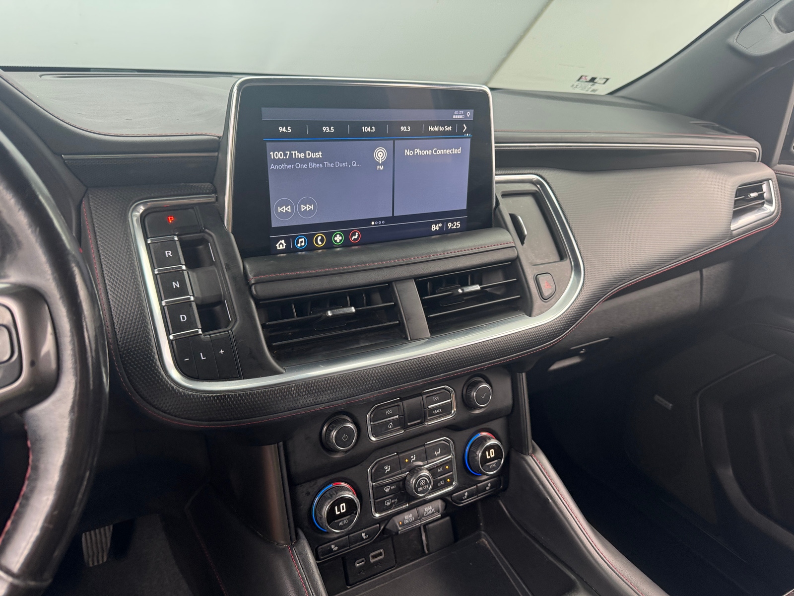 Thumbnail: 2021 Chevrolet Tahoe - 3