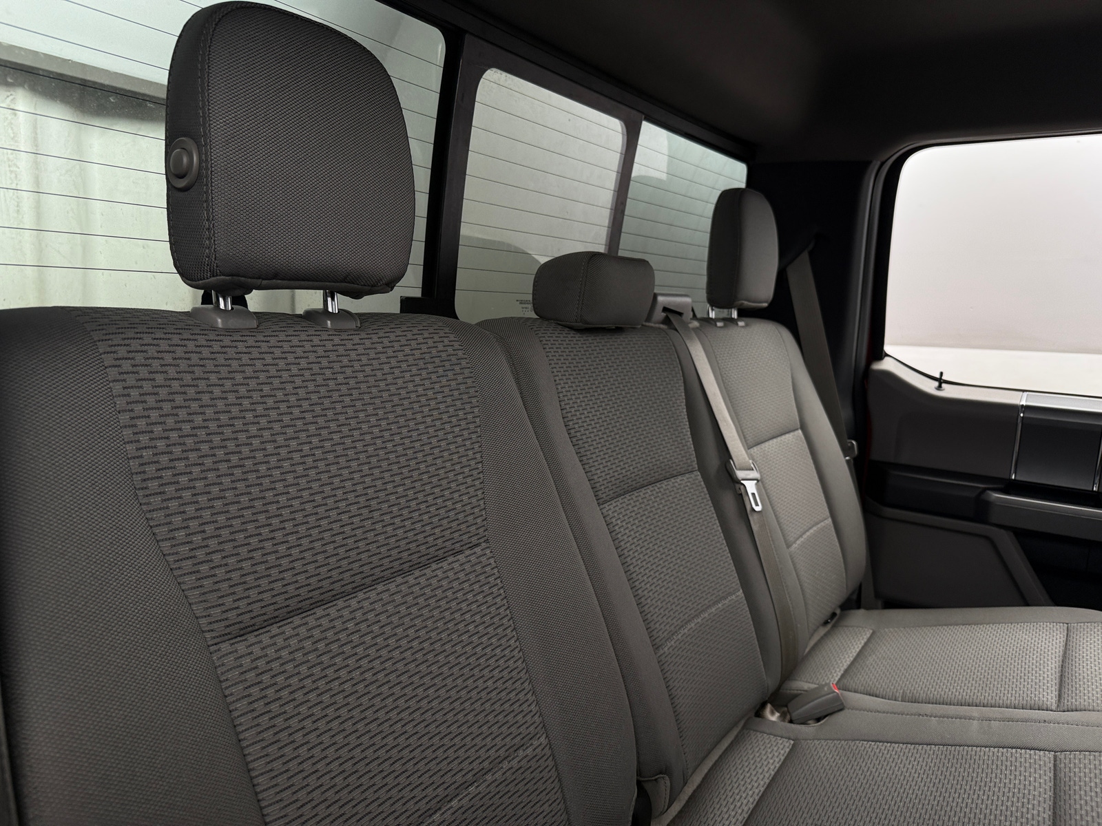 Thumbnail: 2016 Ford Econoline - 6