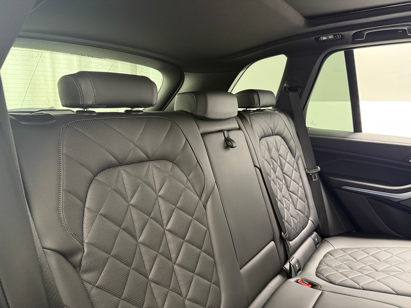 Thumbnail: 2025 BMW X5 - 5