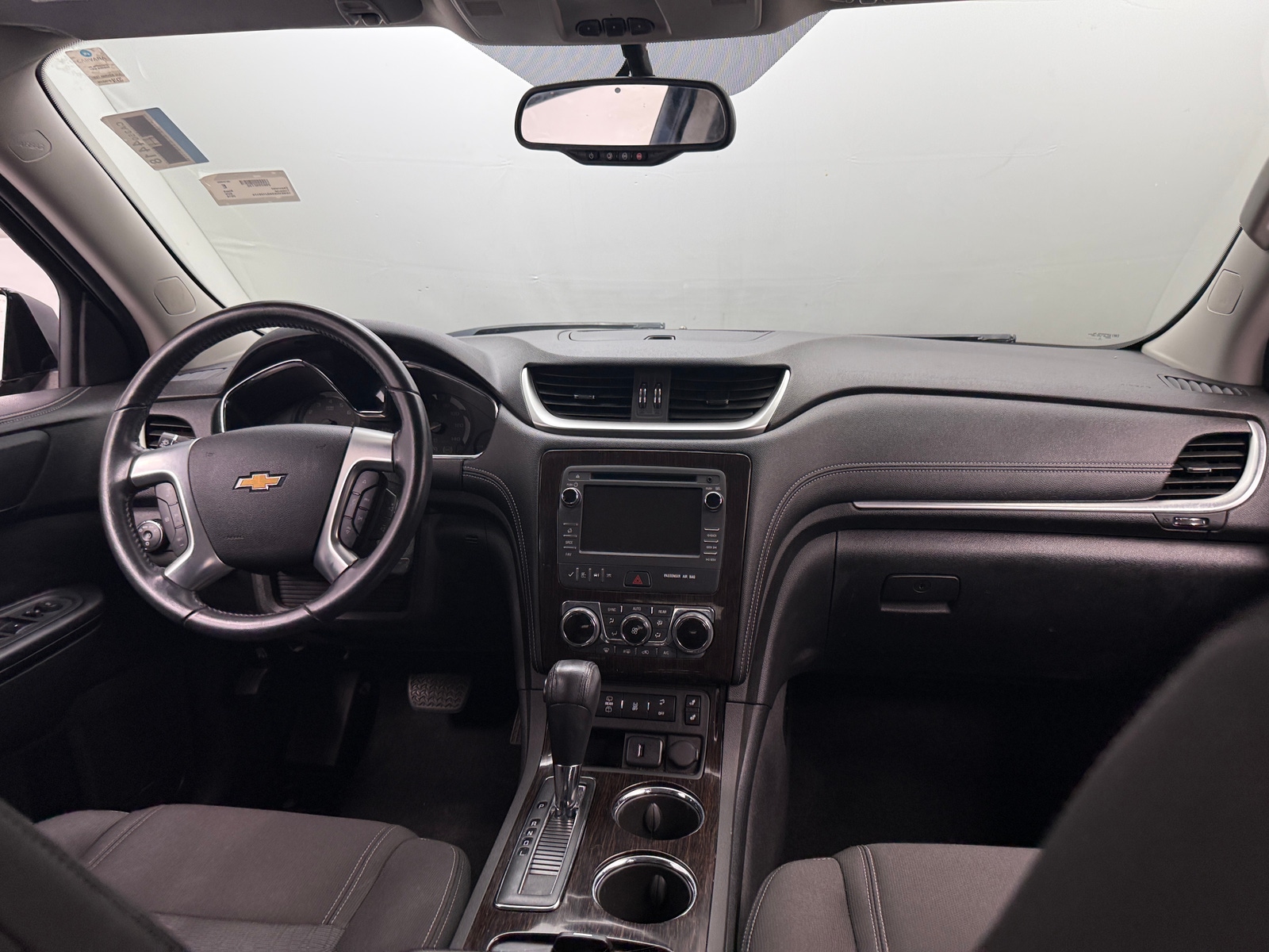 Thumbnail: 2016 Chevrolet Traverse - 3