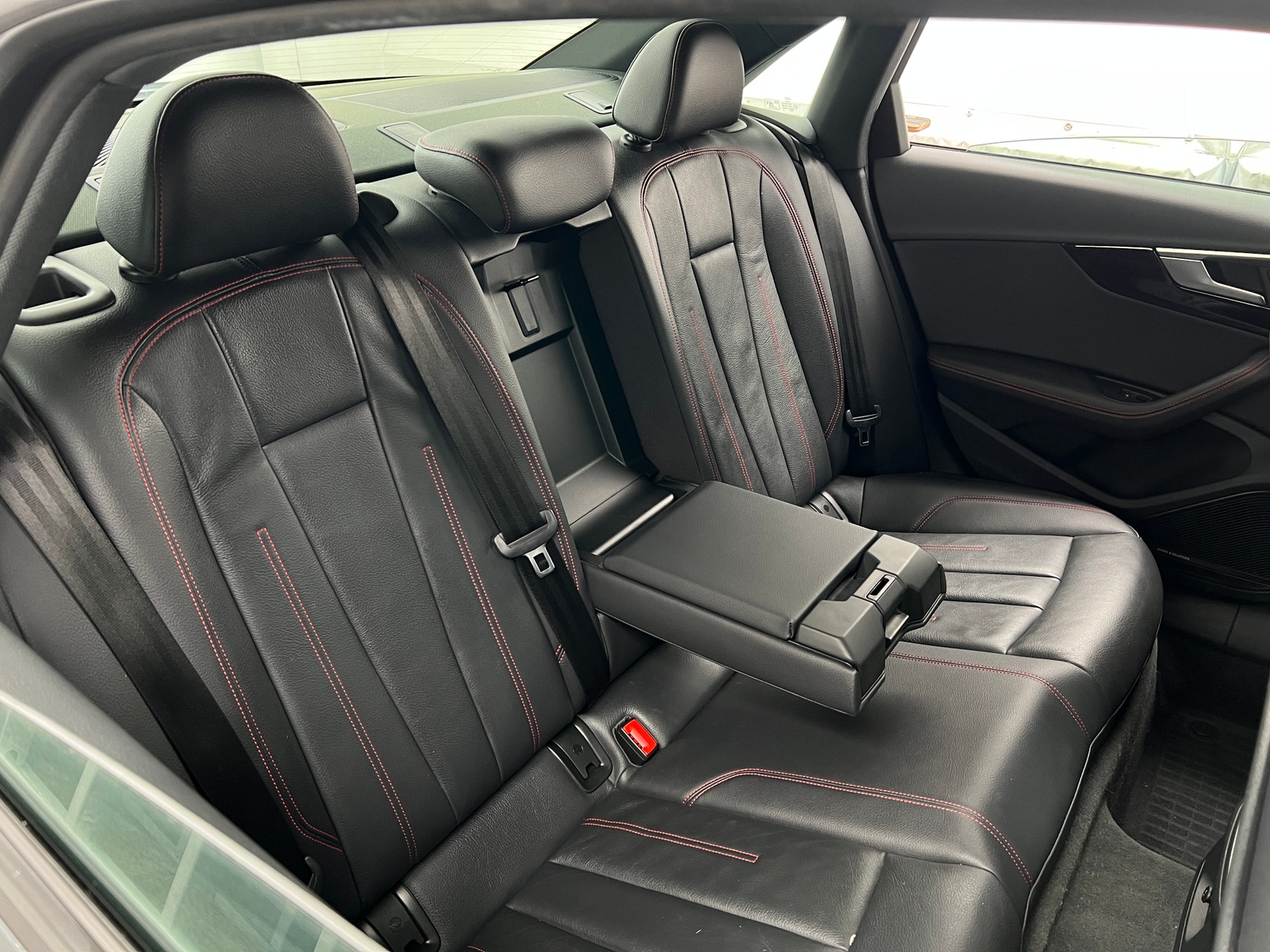 Thumbnail: 2018 Audi A4 - 5