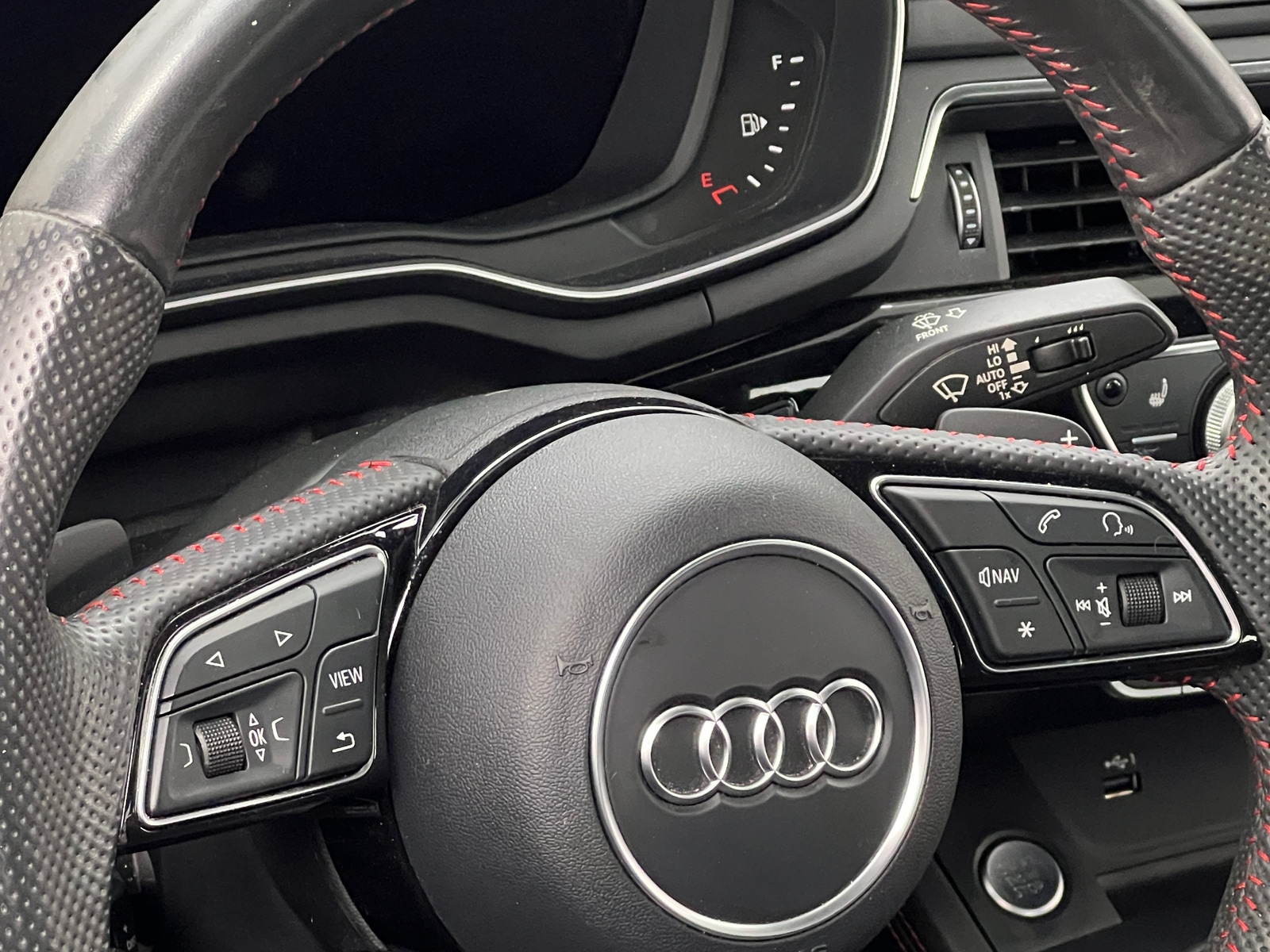 Thumbnail: 2018 Audi A4 - 4