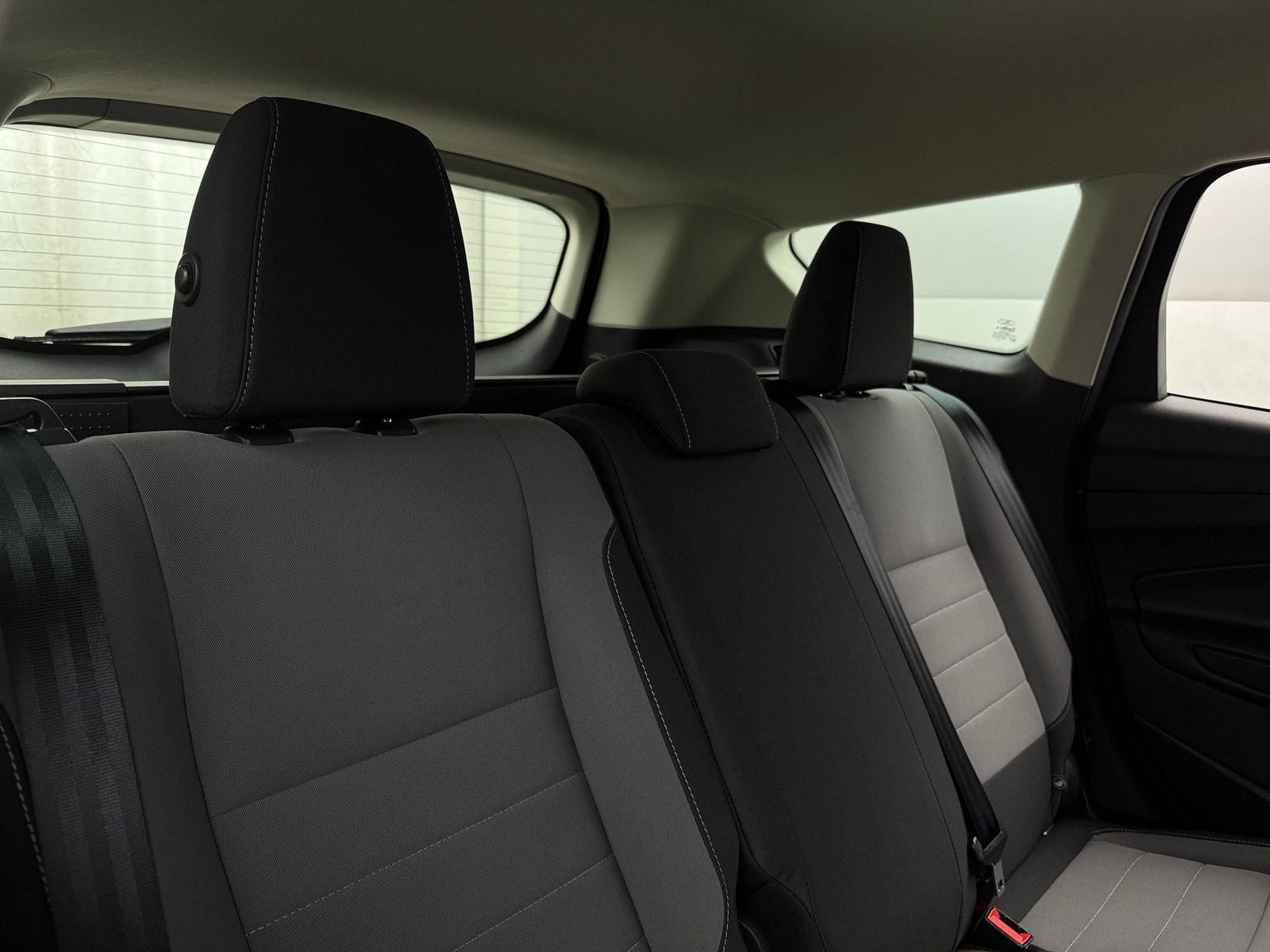 Thumbnail: 2019 Ford Escape - 6