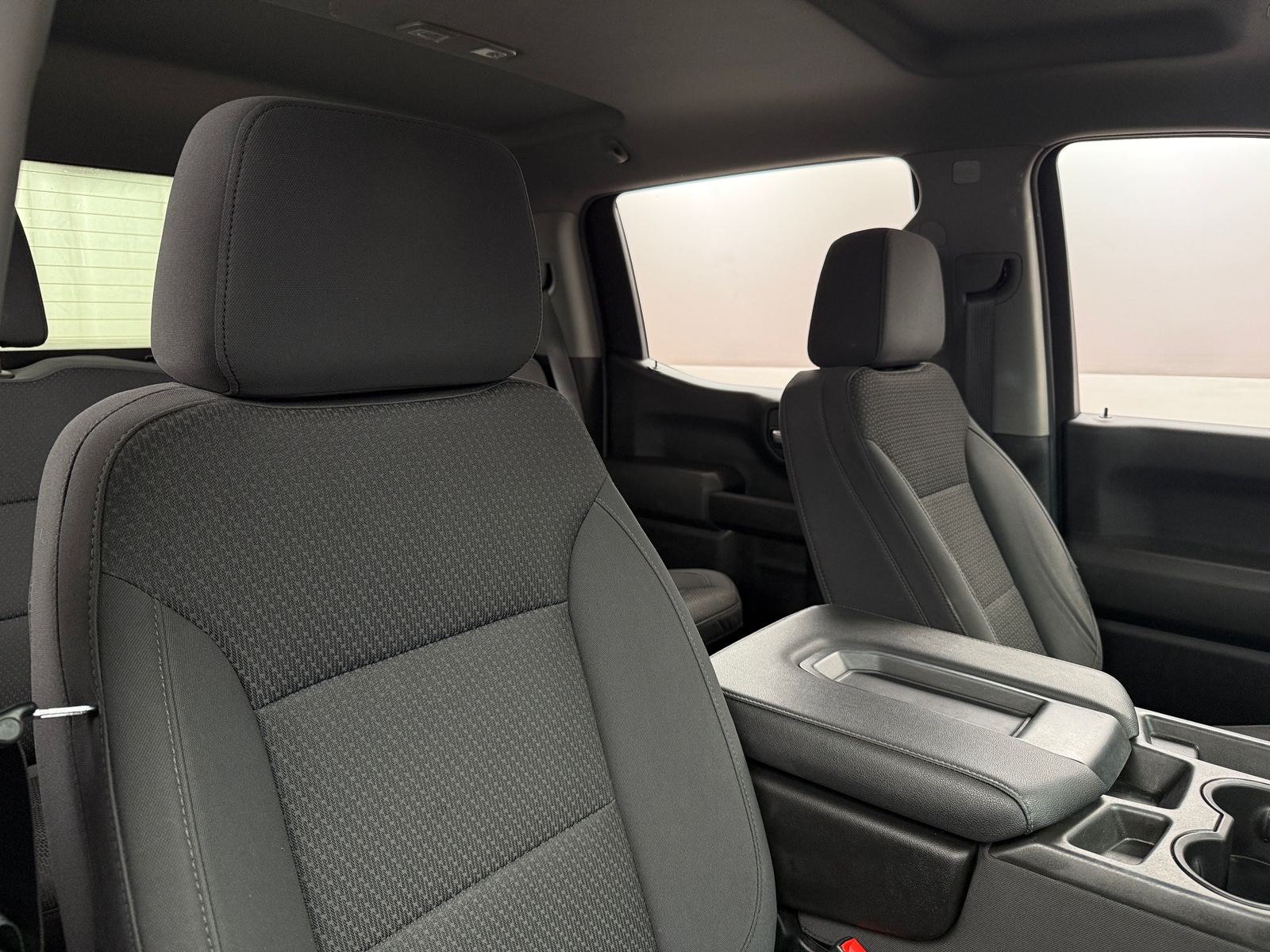 Thumbnail: 2021 Chevrolet Silverado 1500 - 2