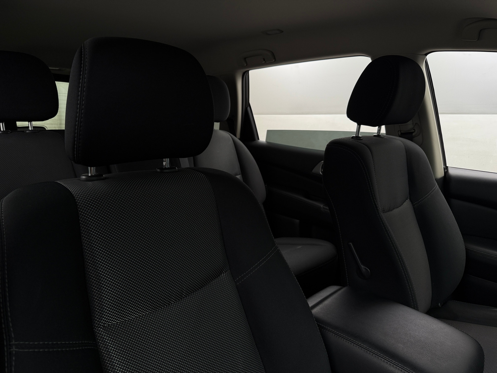 Thumbnail: 2018 Nissan Pathfinder - 2