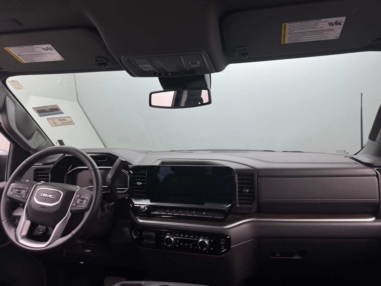 Thumbnail: 2025 GMC Sierra 1500 - 2