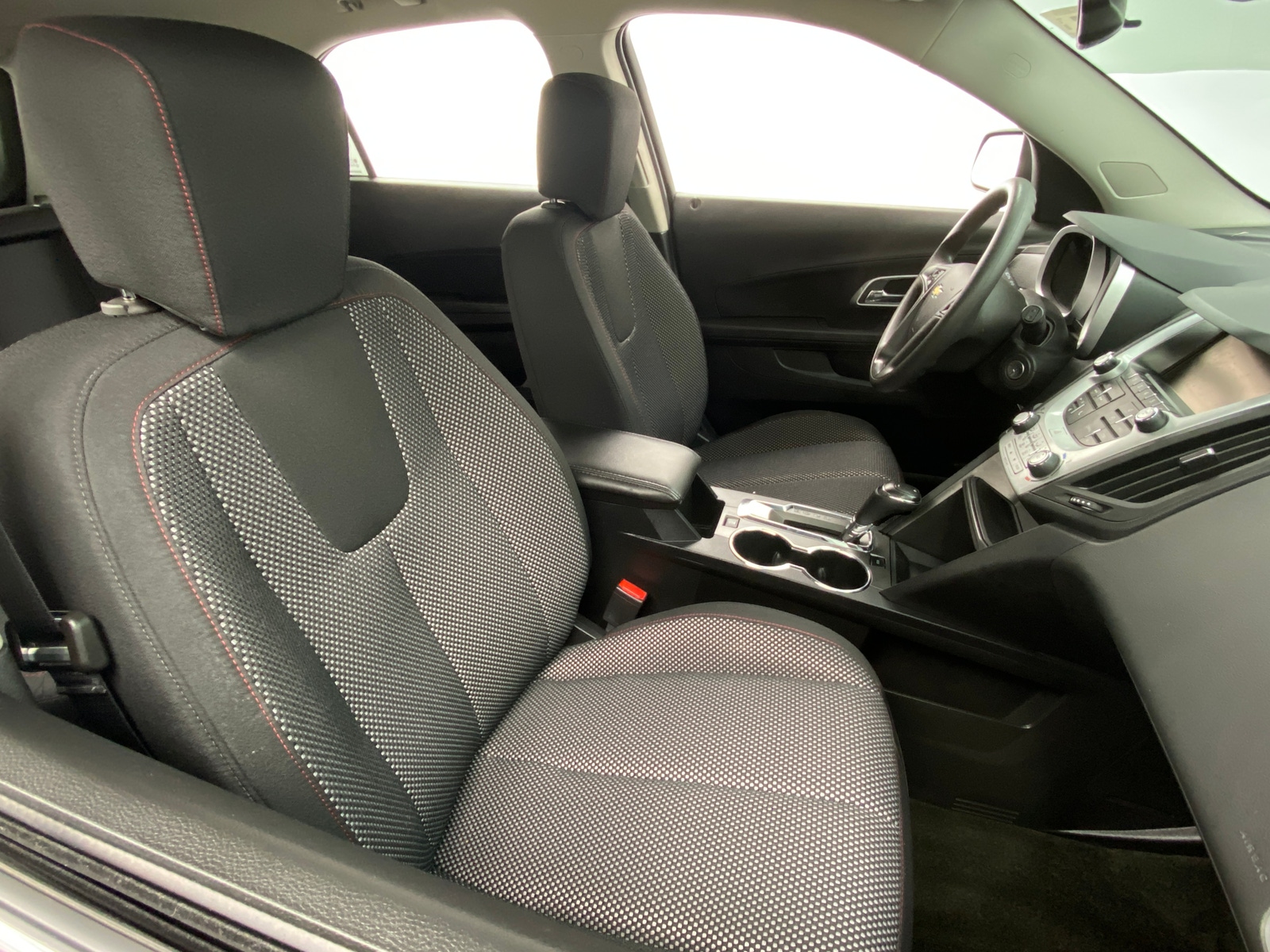 Thumbnail: 2017 Chevrolet Equinox - 2