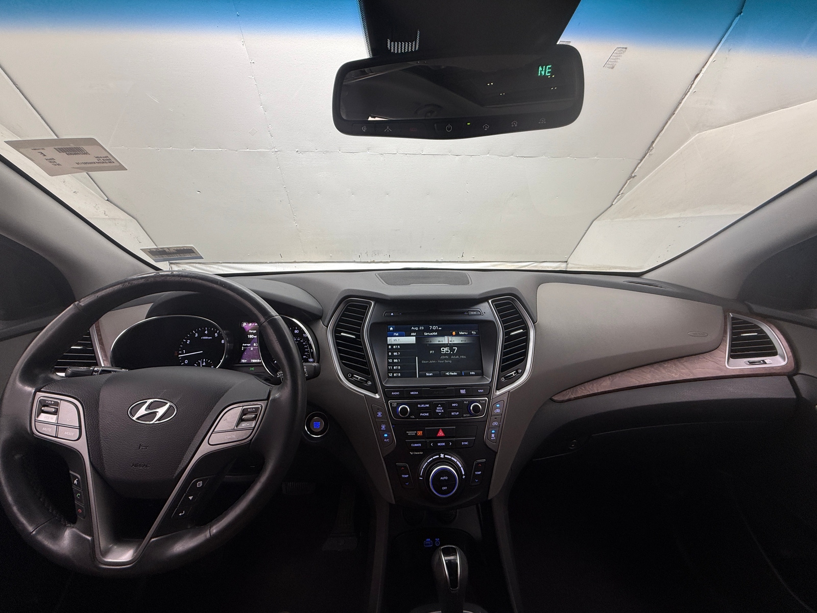 Thumbnail: 2017 Hyundai Santa Fe - 2
