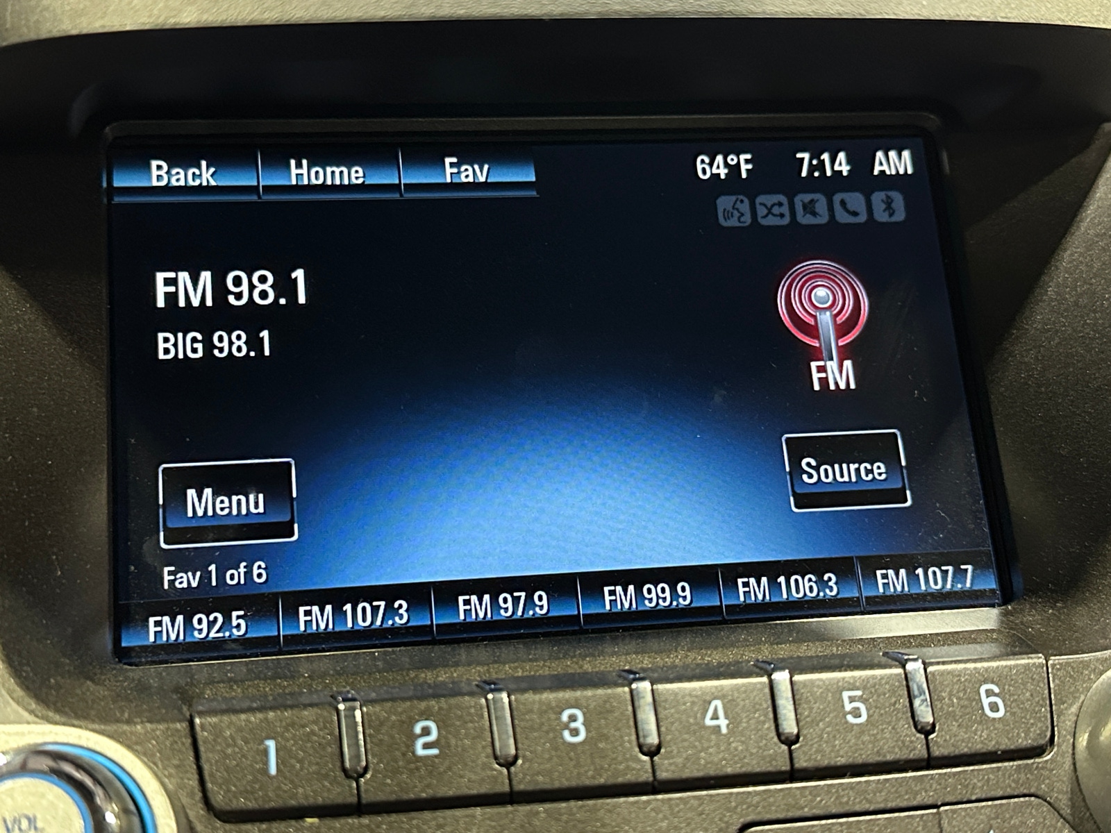 Thumbnail: 2014 Chevrolet Equinox - 3