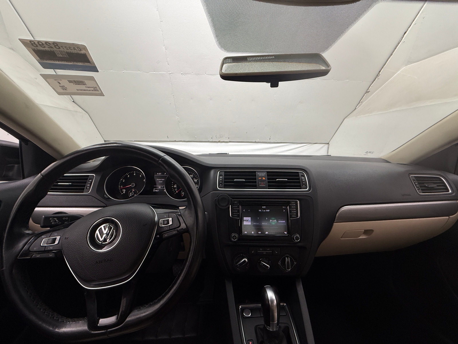Thumbnail: 2017 Volkswagen Jetta - 2