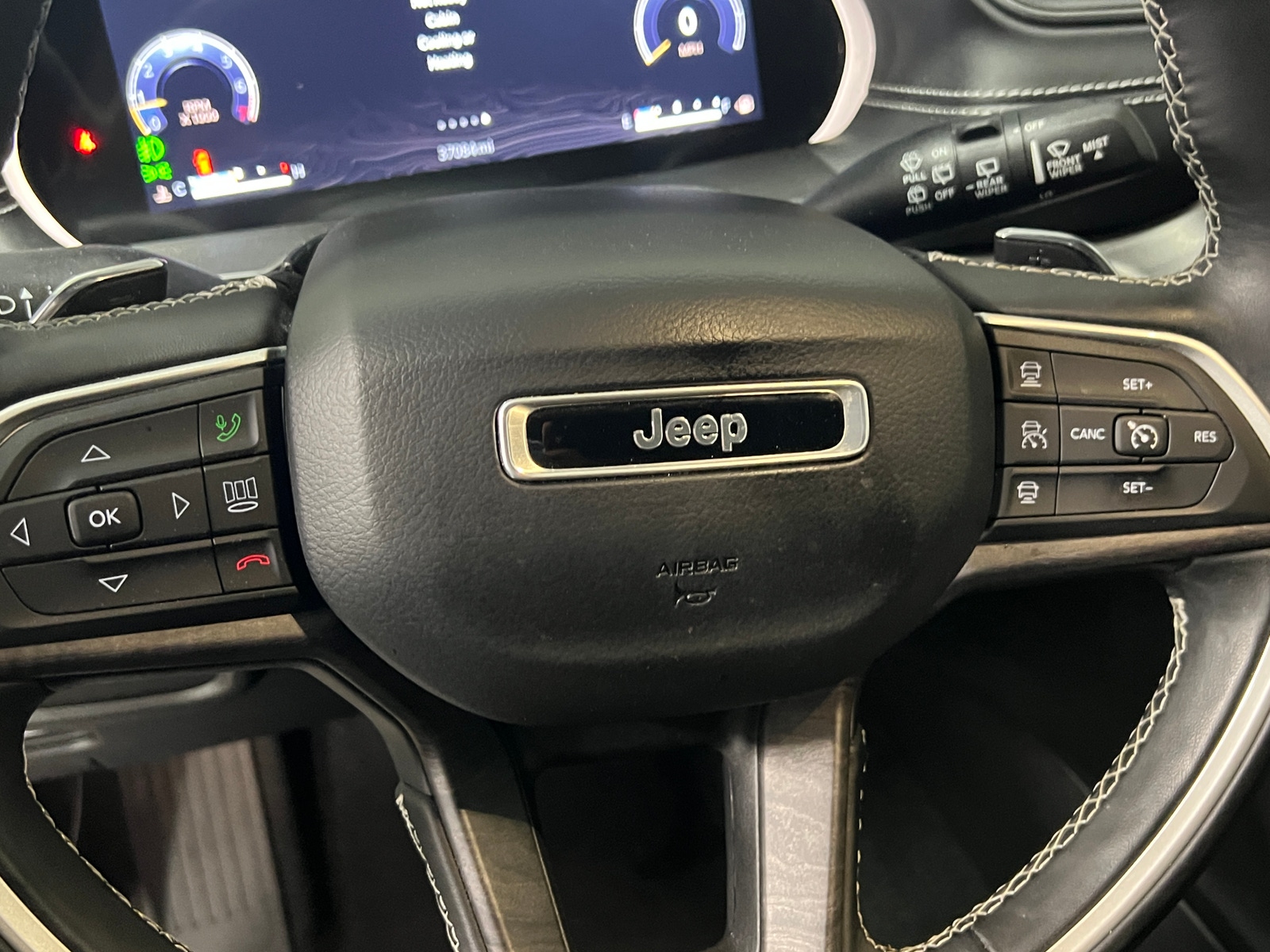 Thumbnail: 2021 Jeep Grand Cherokee L - 4