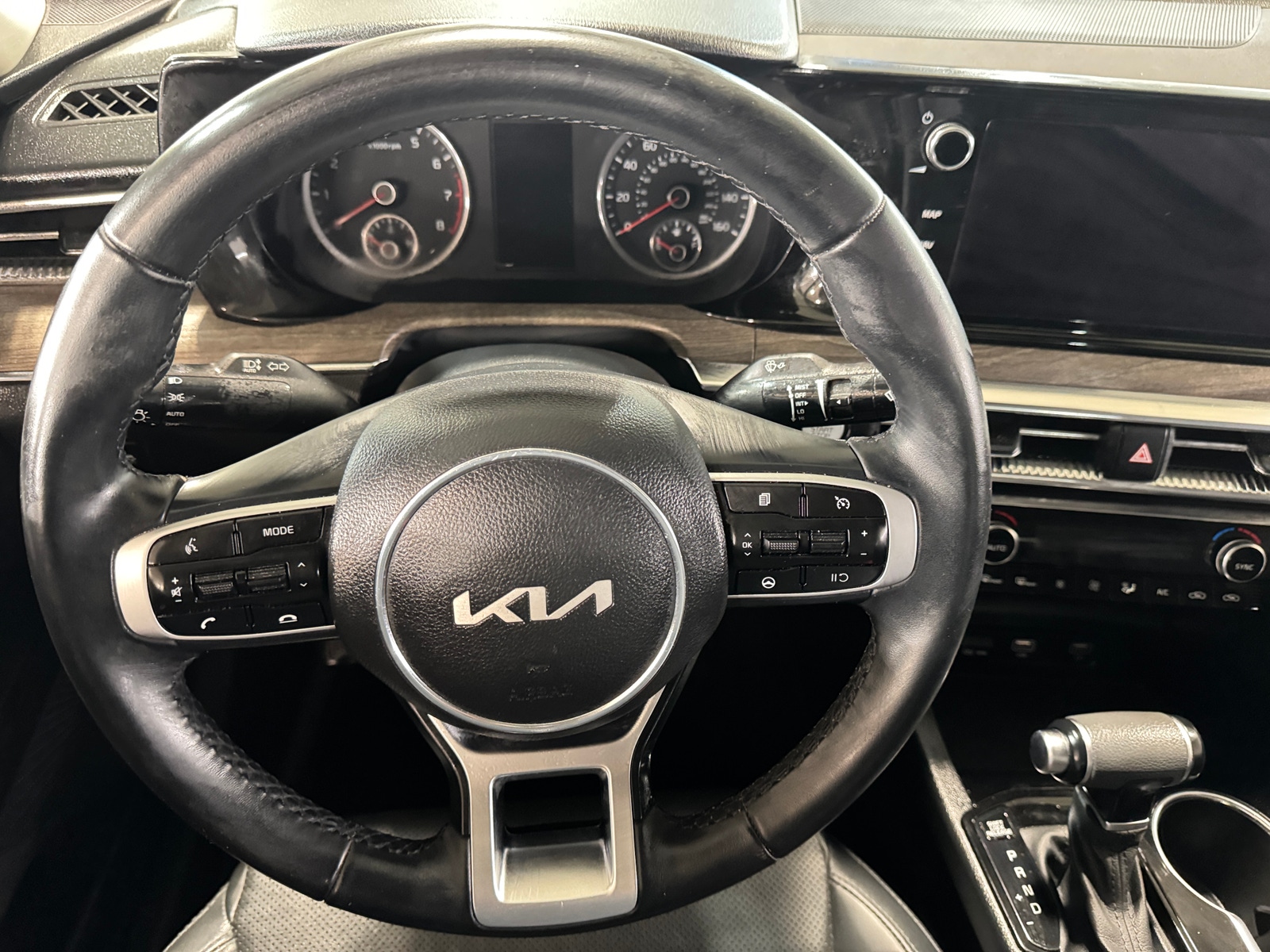 Thumbnail: 2023 Kia K5 - 4