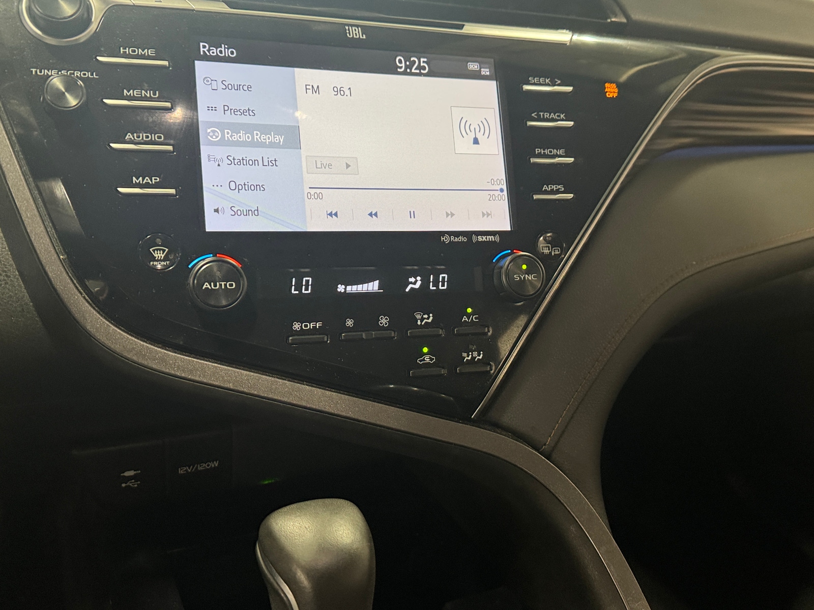 Thumbnail: 2019 Toyota Camry - 3