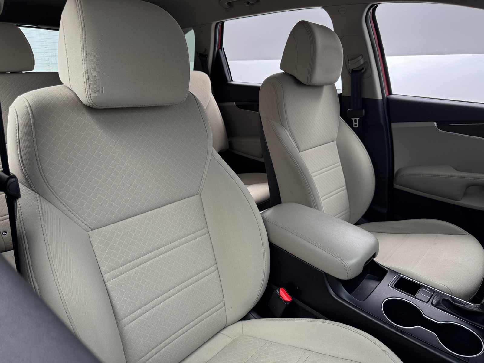 Thumbnail: 2017 Kia Sorento - 2