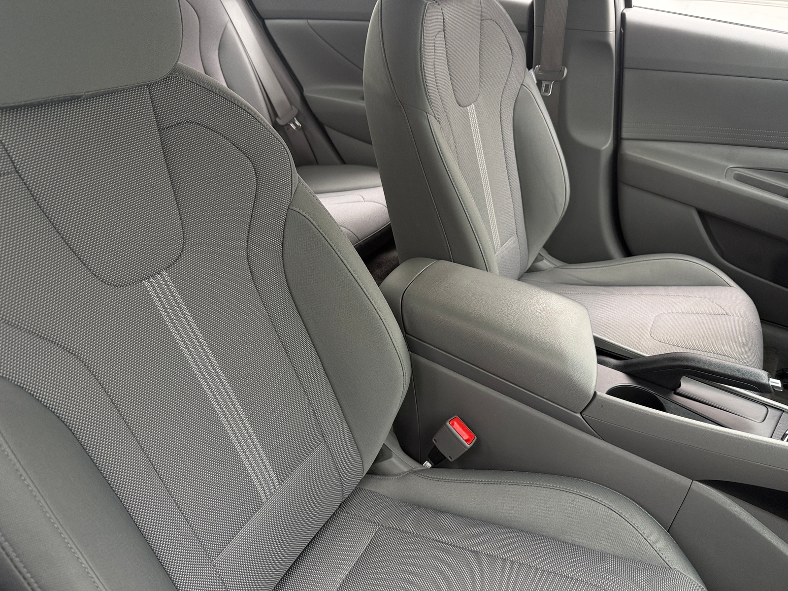 Thumbnail: 2021 Hyundai Elantra - 2