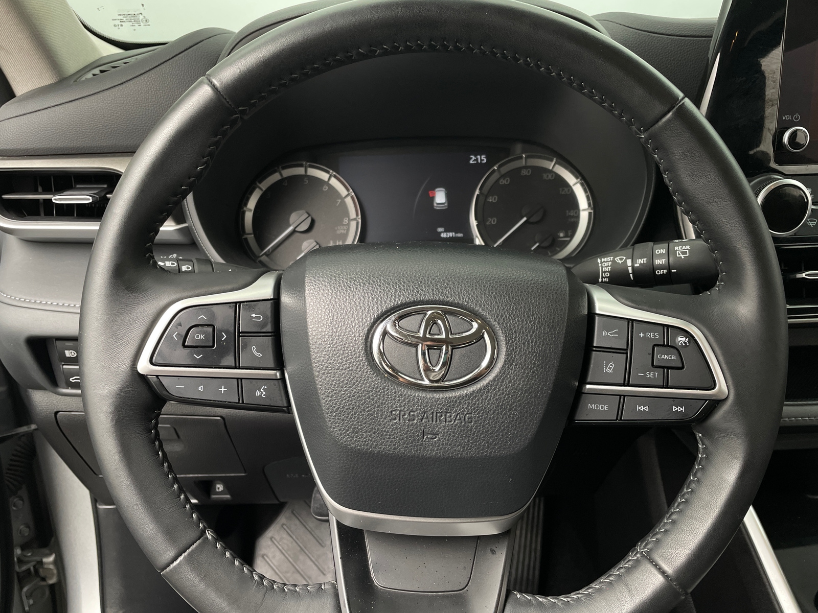 Thumbnail: 2023 Toyota Highlander - 5
