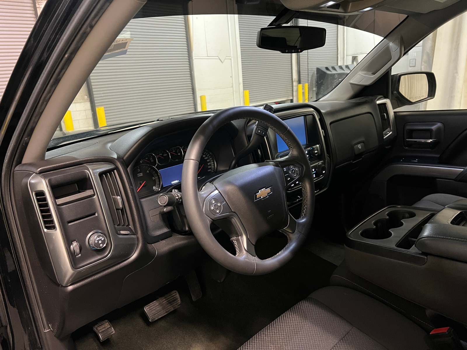 Thumbnail: 2016 Chevrolet Silverado 1500 - 3