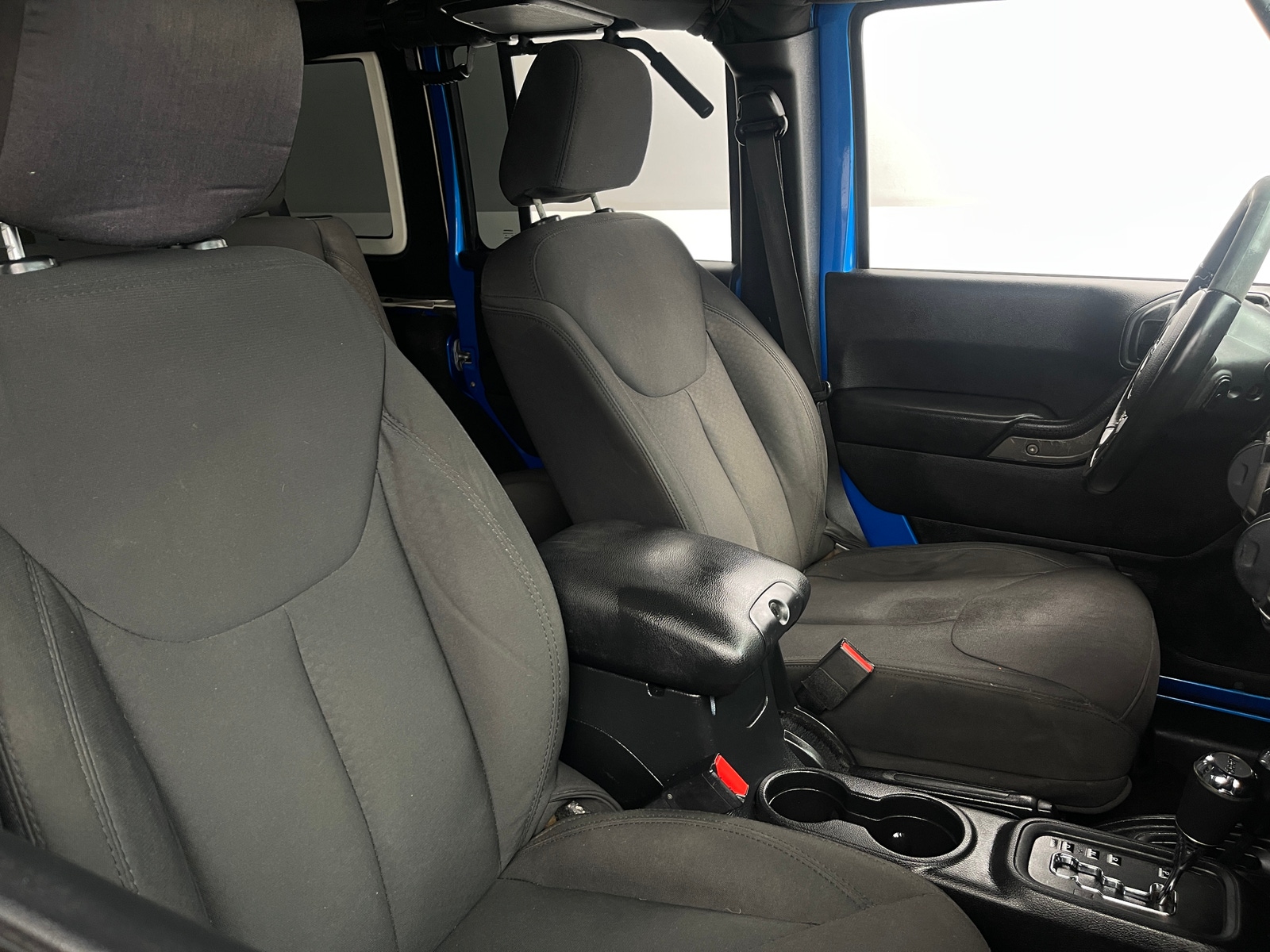 Thumbnail: 2015 Jeep Wrangler - 2
