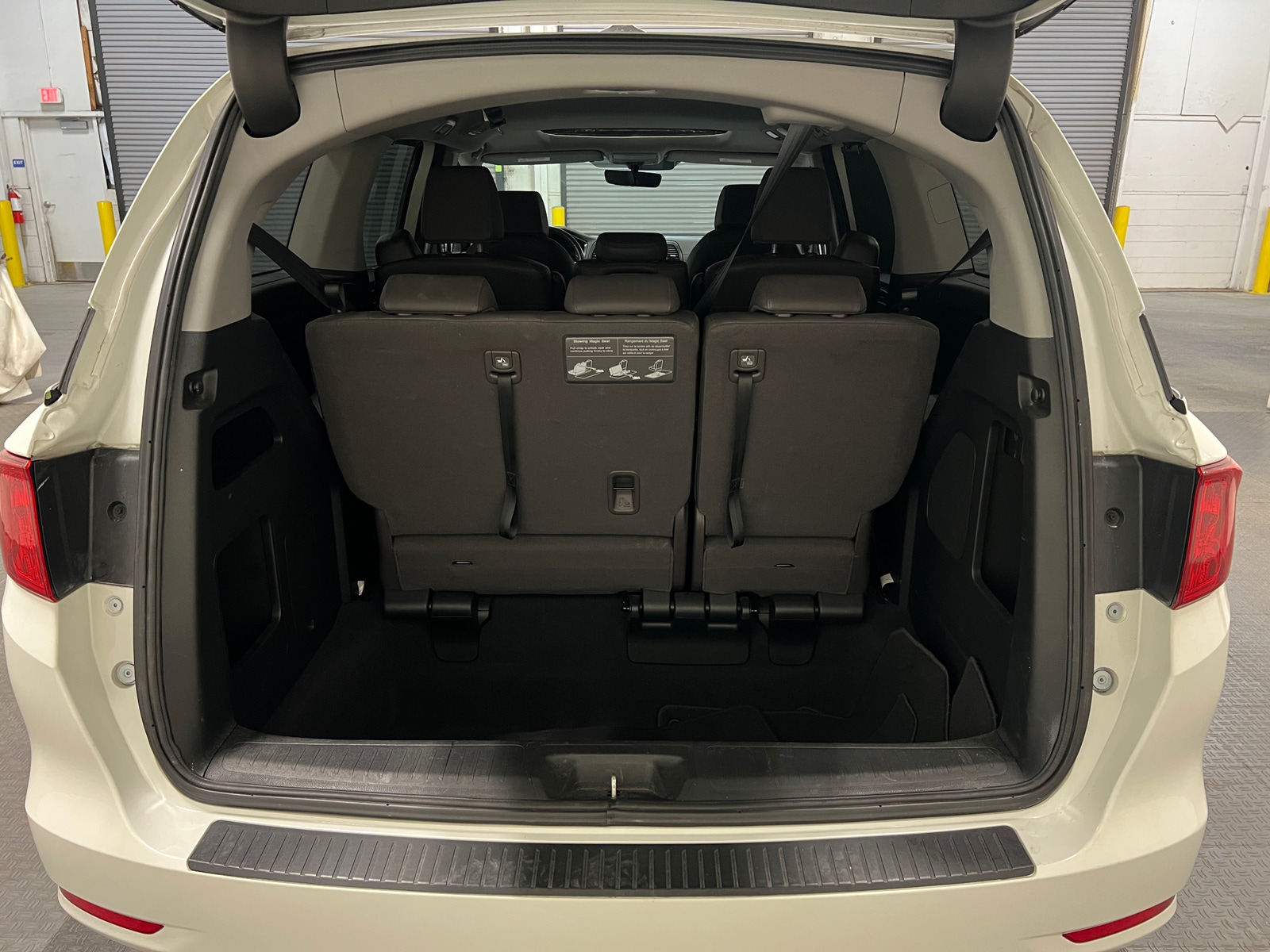 Thumbnail: 2020 Honda Odyssey - 6