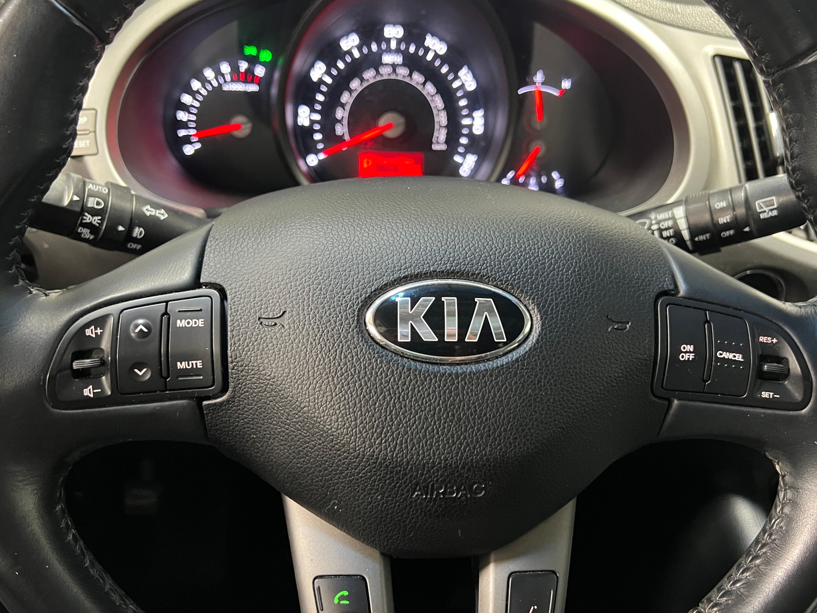 Thumbnail: 2016 Kia Sportage - 4