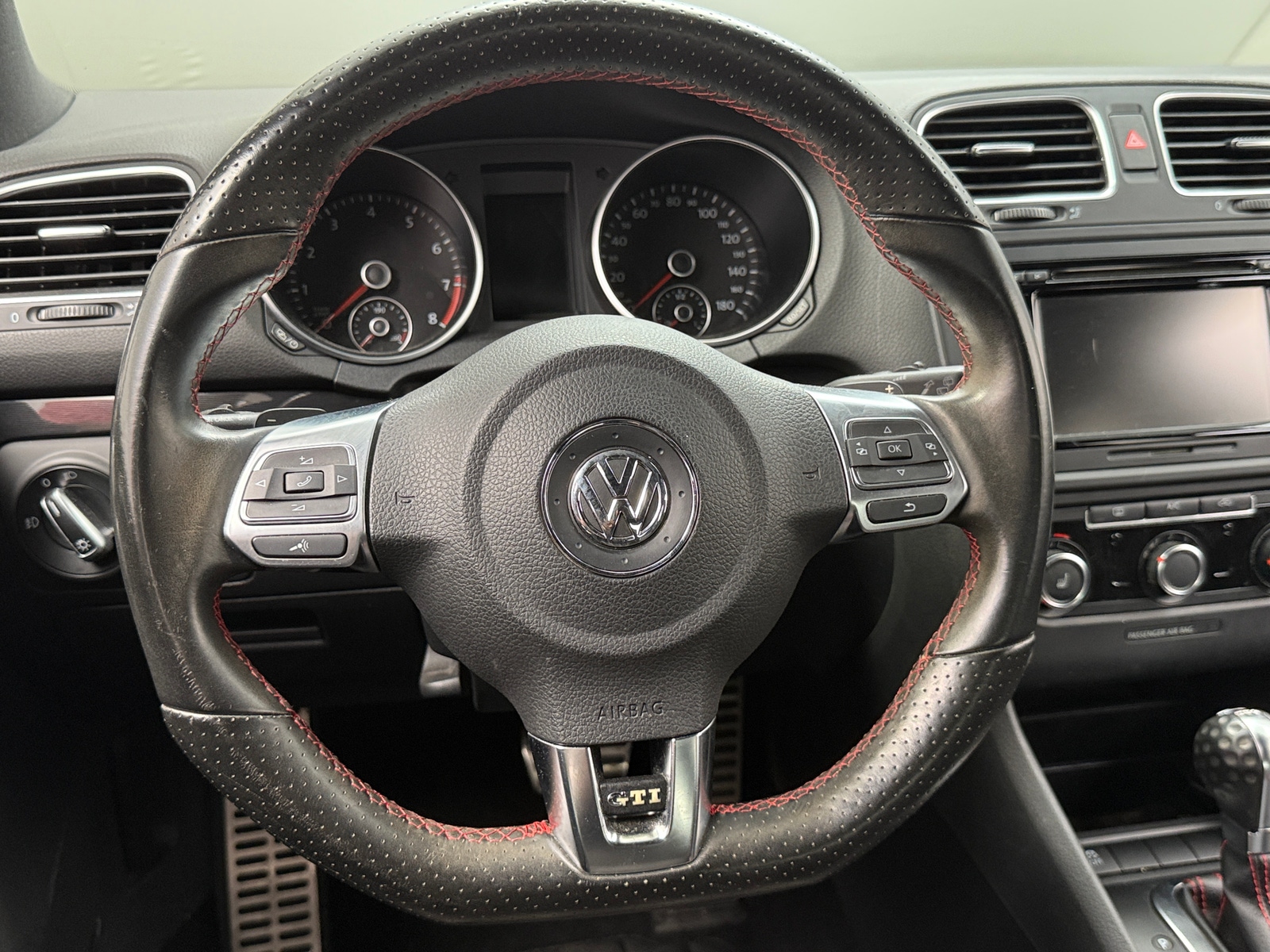 Thumbnail: 2013 Volkswagen Golf - 5