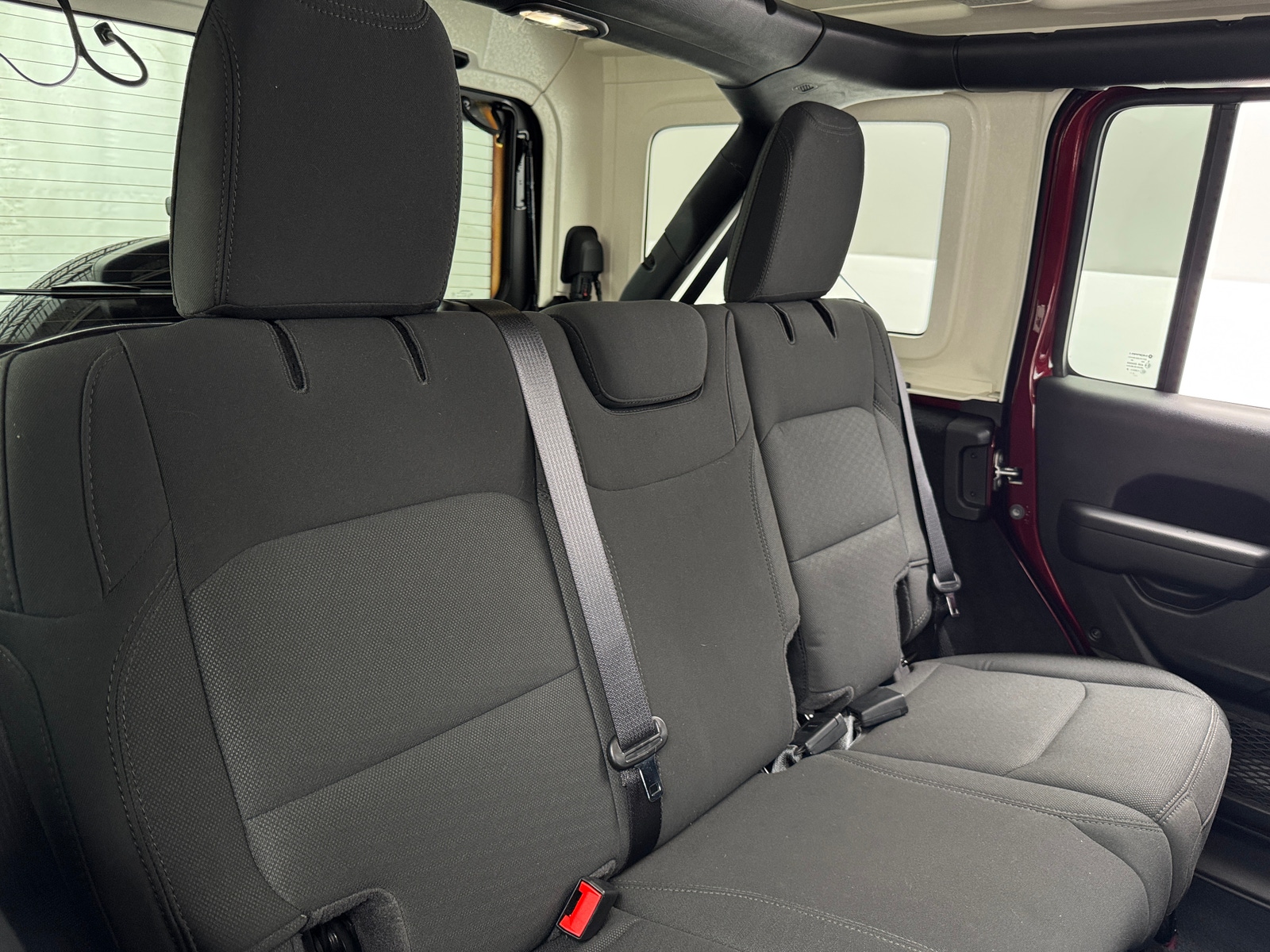 Thumbnail: 2022 Jeep Wrangler - 6