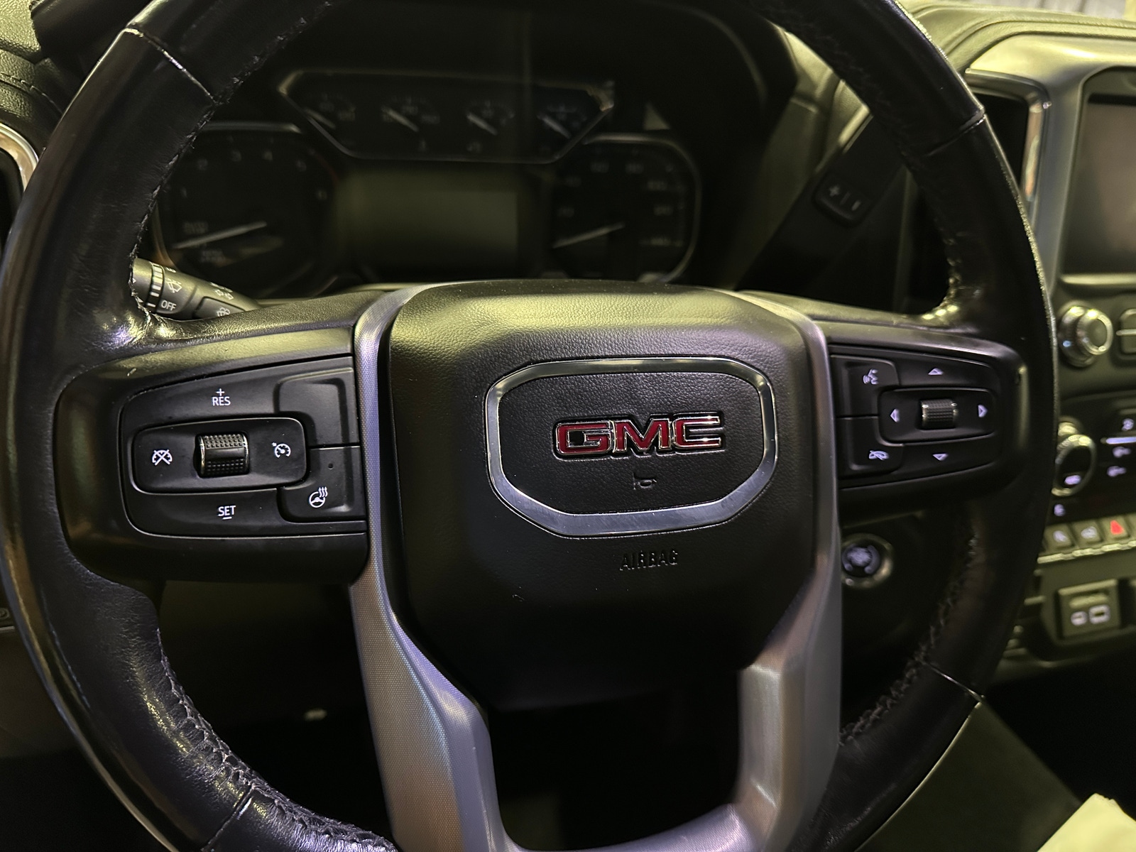 Thumbnail: 2020 GMC Sierra 1500 - 4