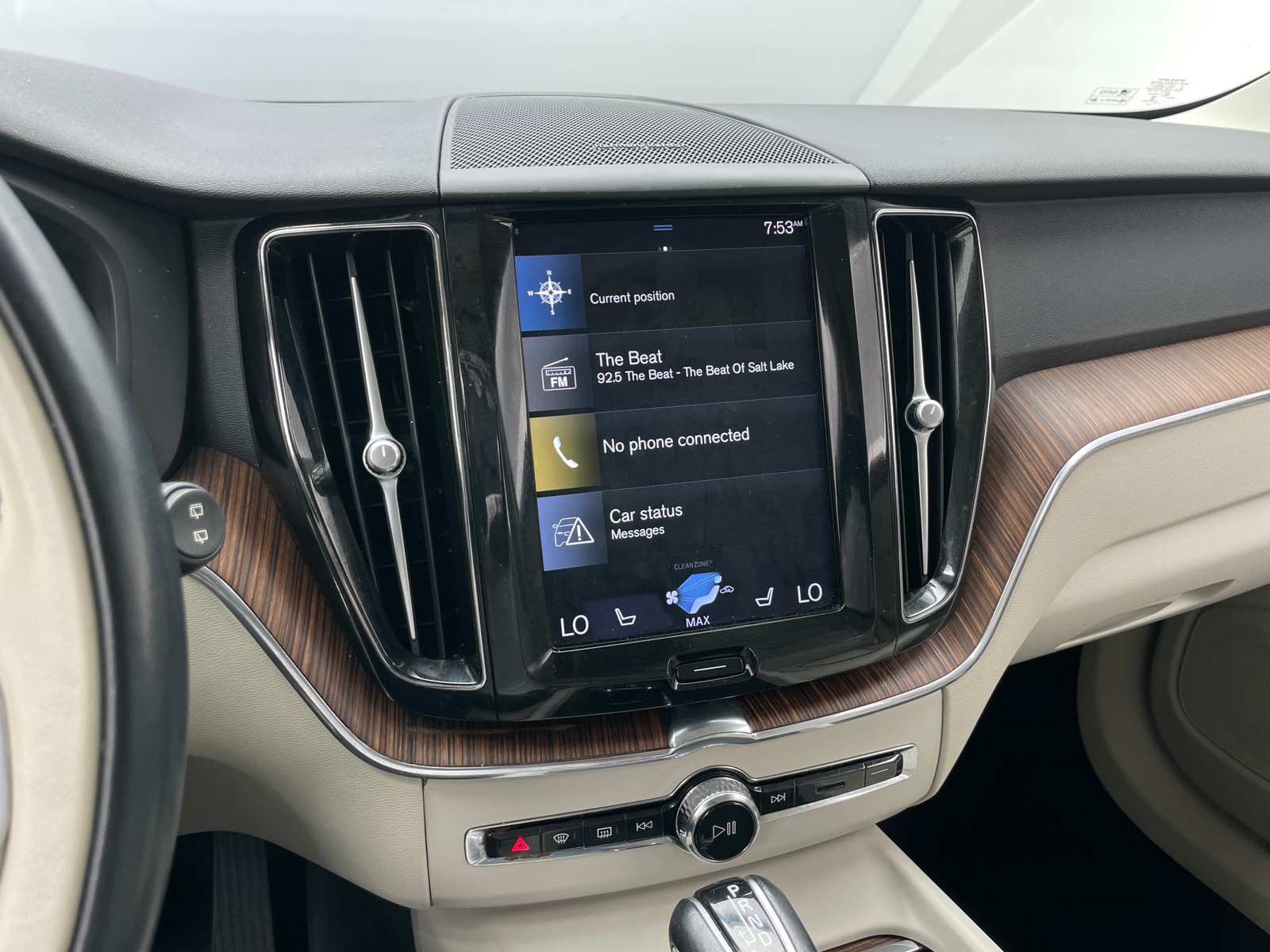 Thumbnail: 2021 Volvo XC60 - 3