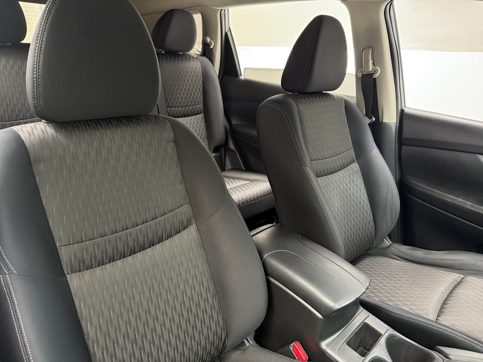 Thumbnail: 2018 Nissan Rogue - 2