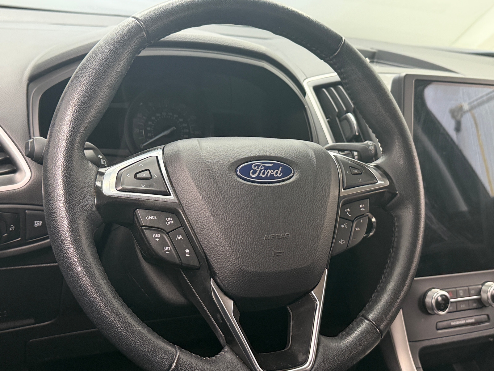 Thumbnail: 2024 Ford Edge - 4