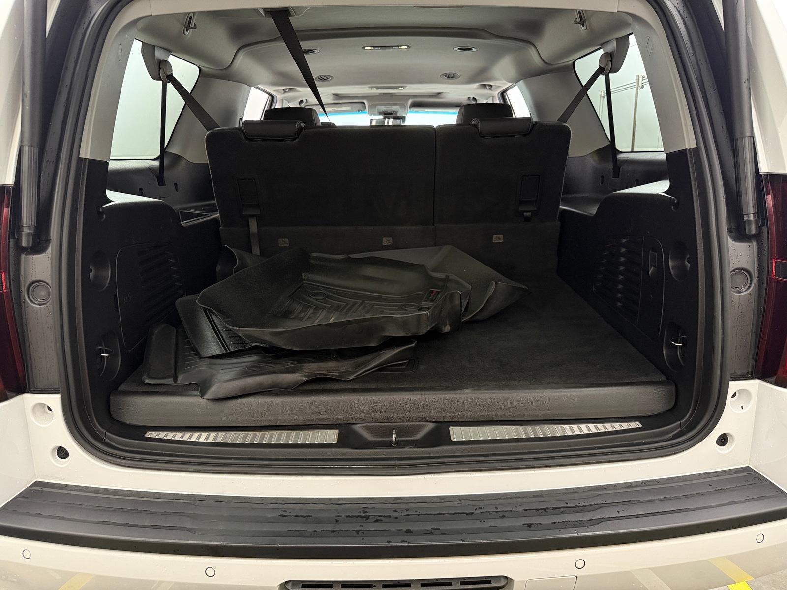 Thumbnail: 2018 Chevrolet Suburban - 6