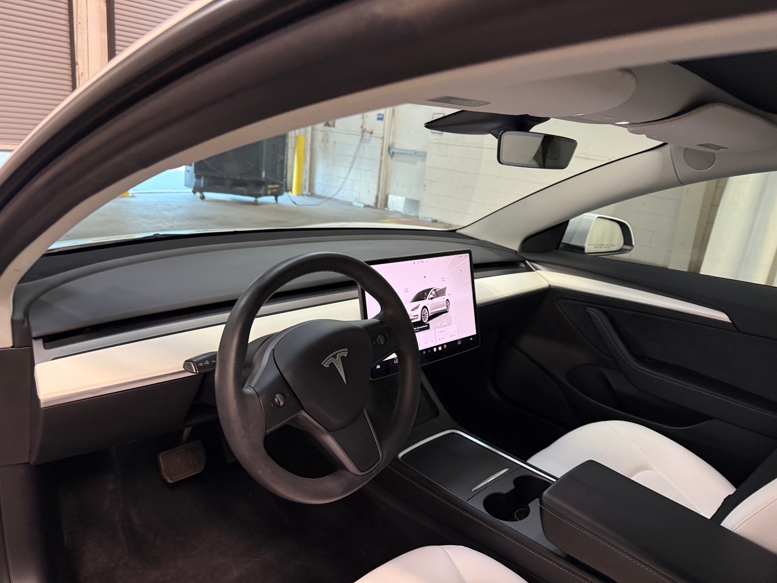 Thumbnail: 2022 Tesla Model 3 - 2