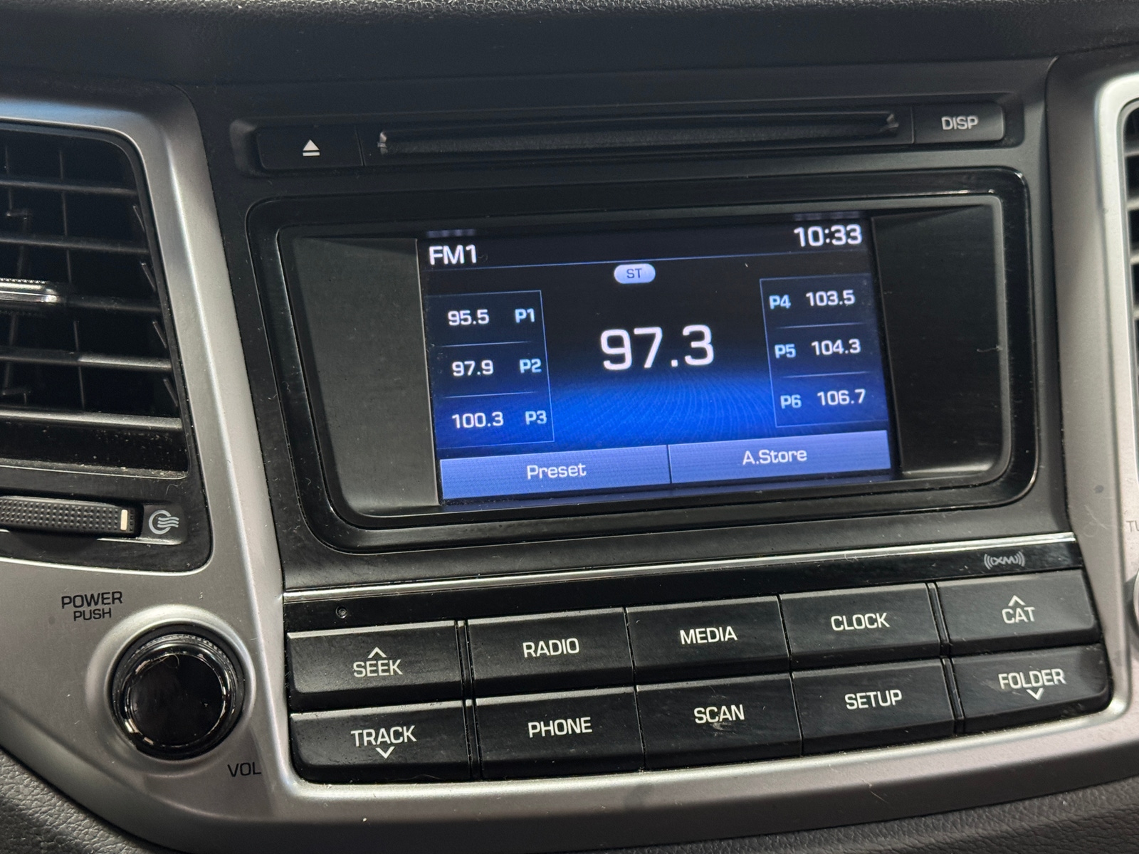 Thumbnail: 2016 Hyundai Tucson - 4
