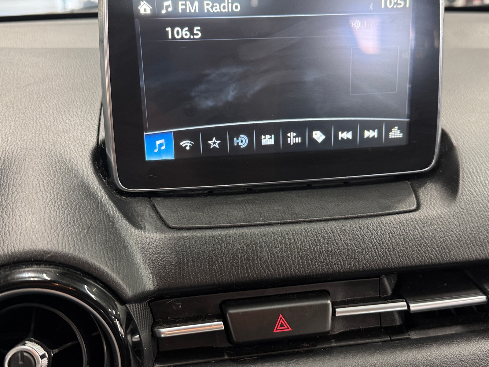 Thumbnail: 2018 Toyota Yaris iA - 4