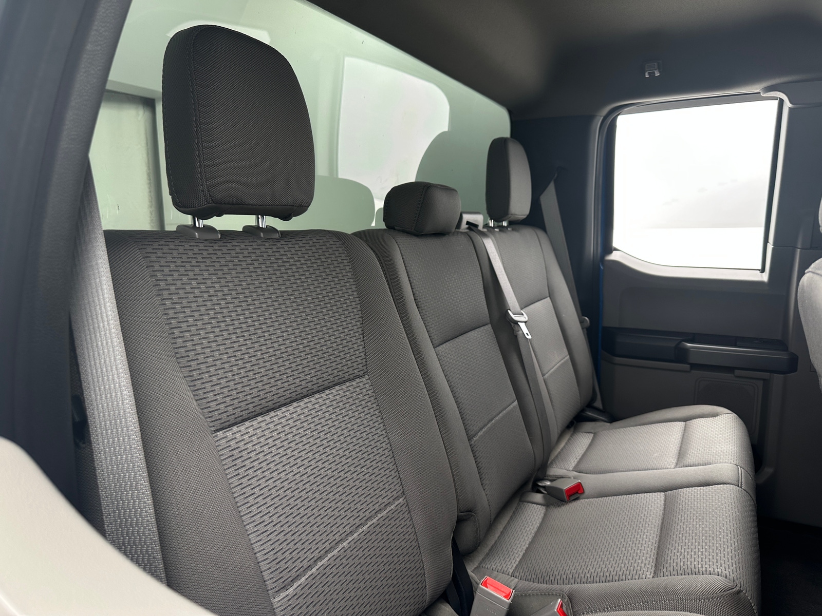 Thumbnail: 2020 Ford Econoline - 6