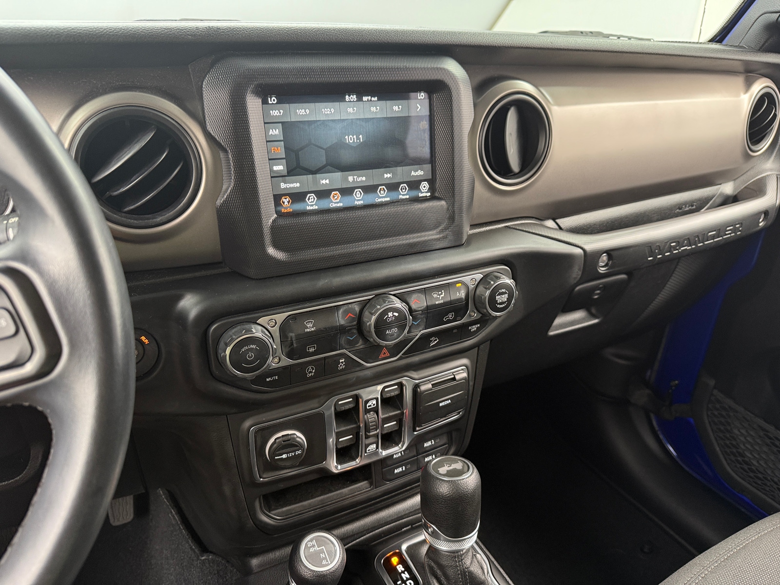 Thumbnail: 2020 Jeep Wrangler - 4