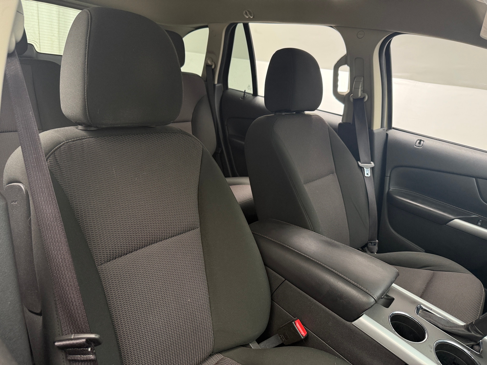 Thumbnail: 2013 Ford Edge - 2