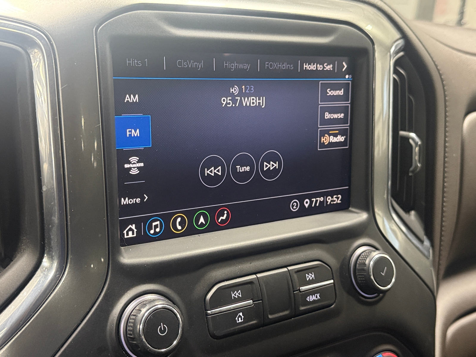 Thumbnail: 2020 Chevrolet Silverado 2500 - 3