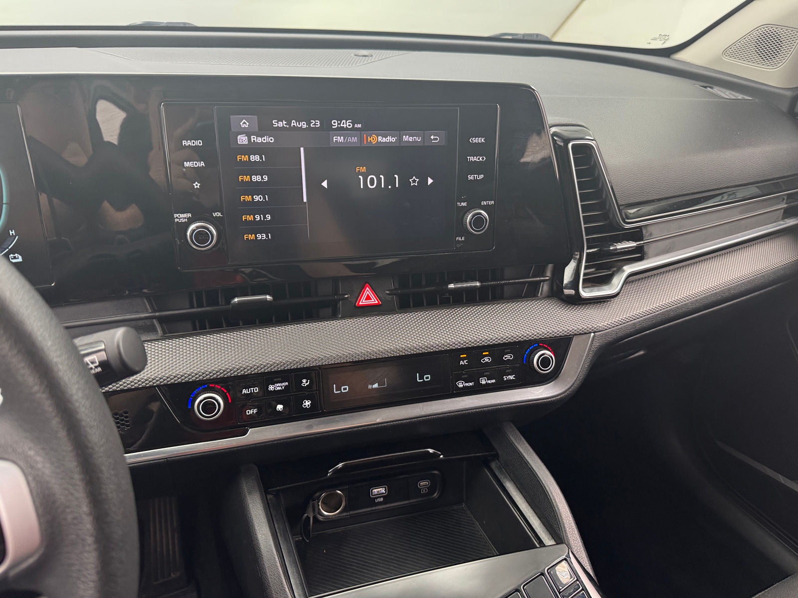 Thumbnail: 2023 Kia Sportage - 4