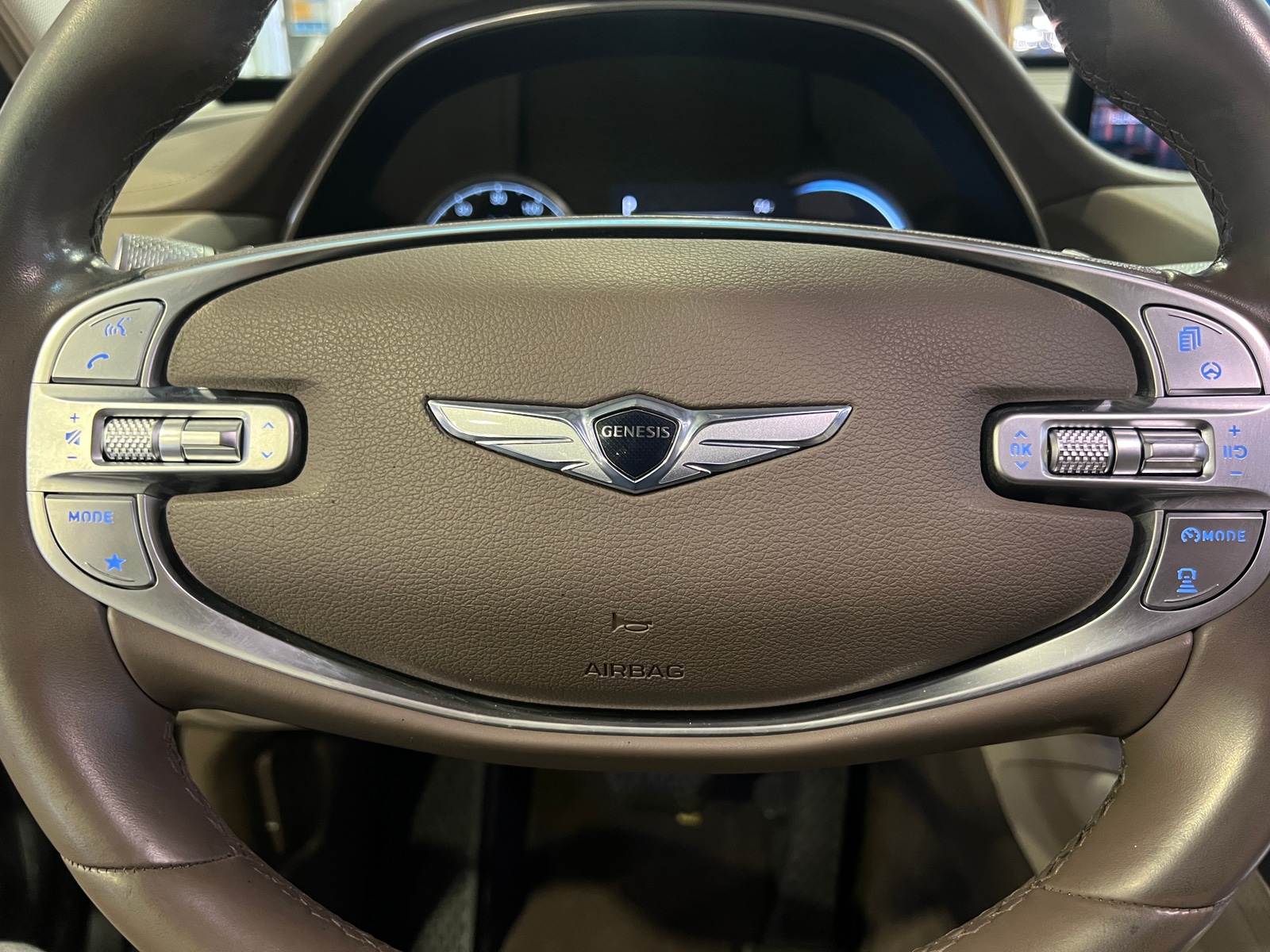 Thumbnail: 2021 Genesis GV80 - 4